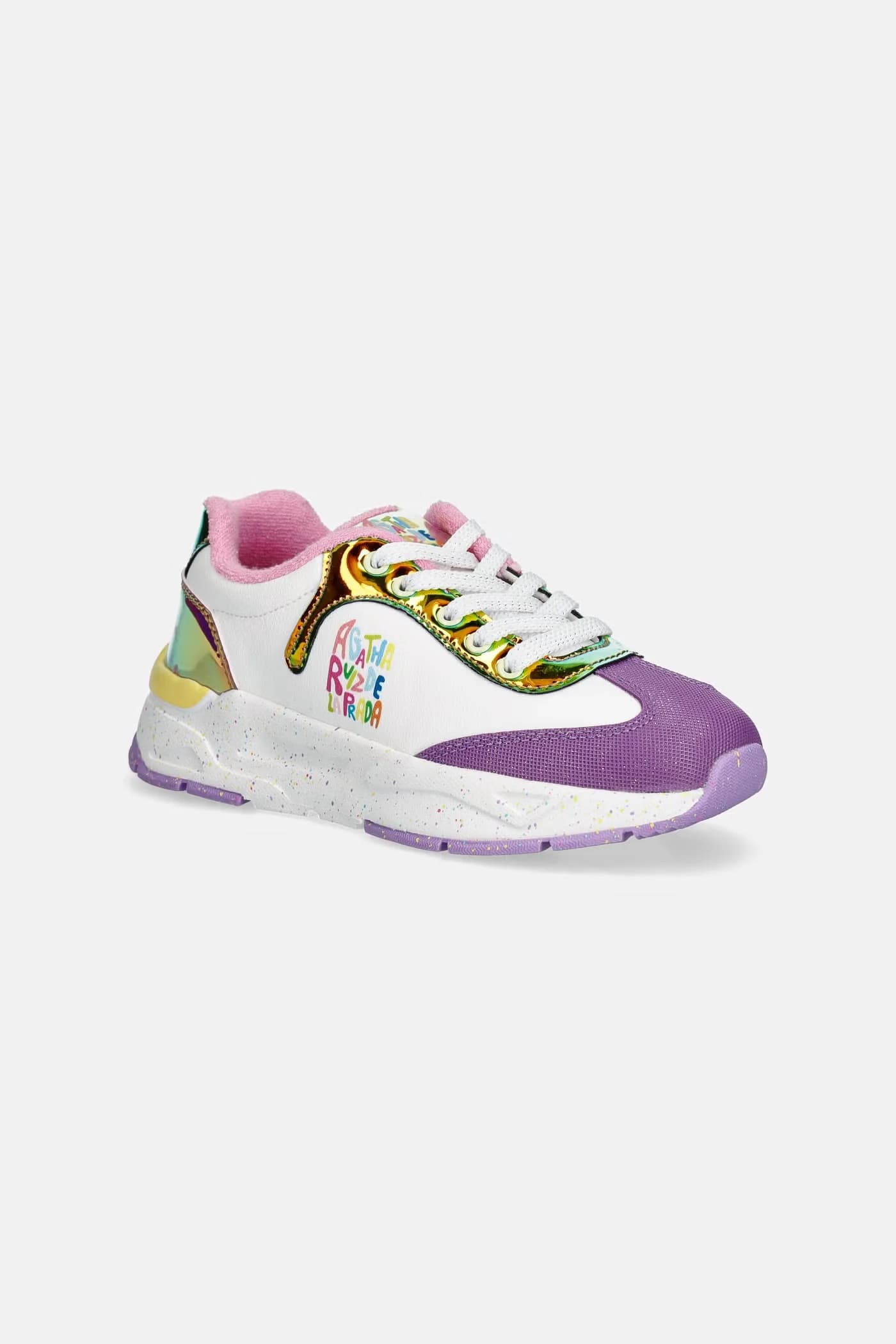 Детские кроссовки