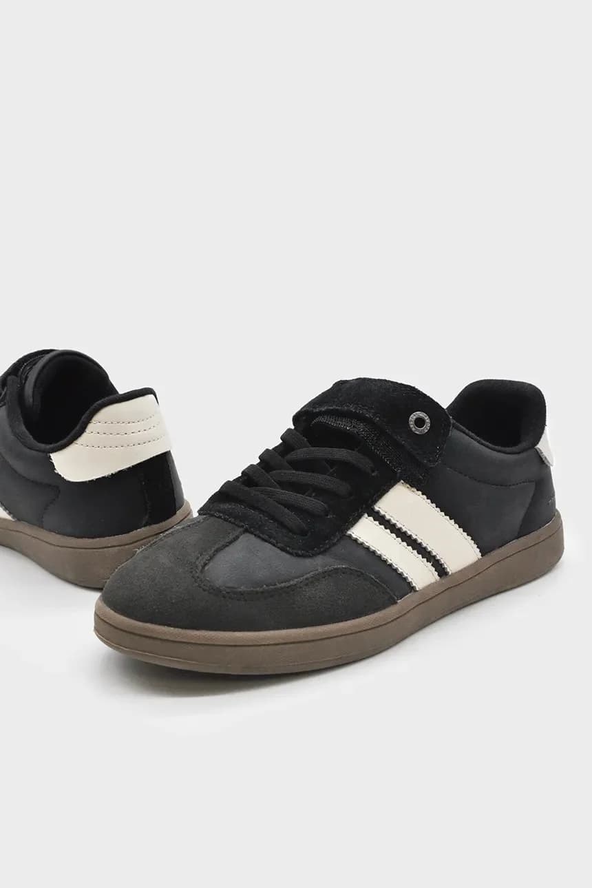 Детские кроссовки - фото 2