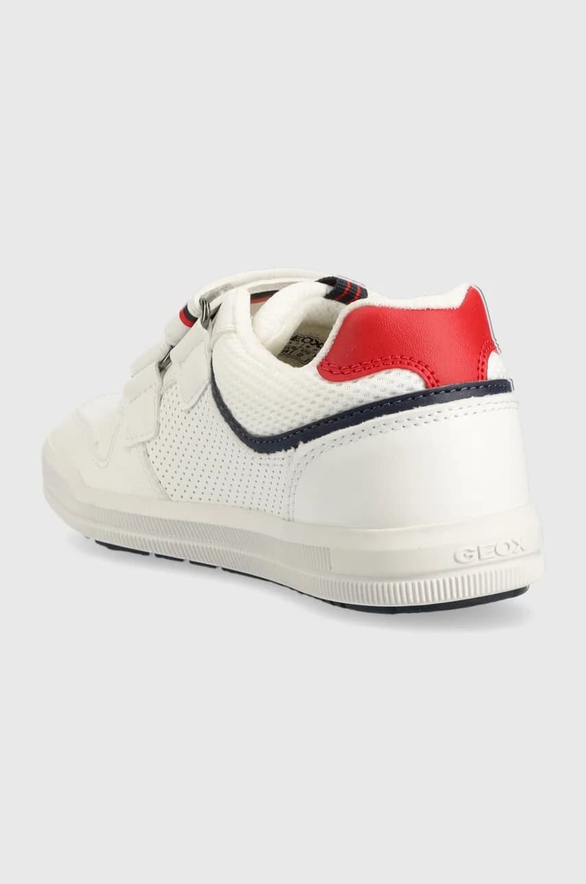 Детские кроссовки - фото 3