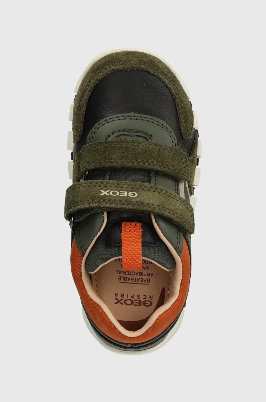 Детские кроссовки - фото 4