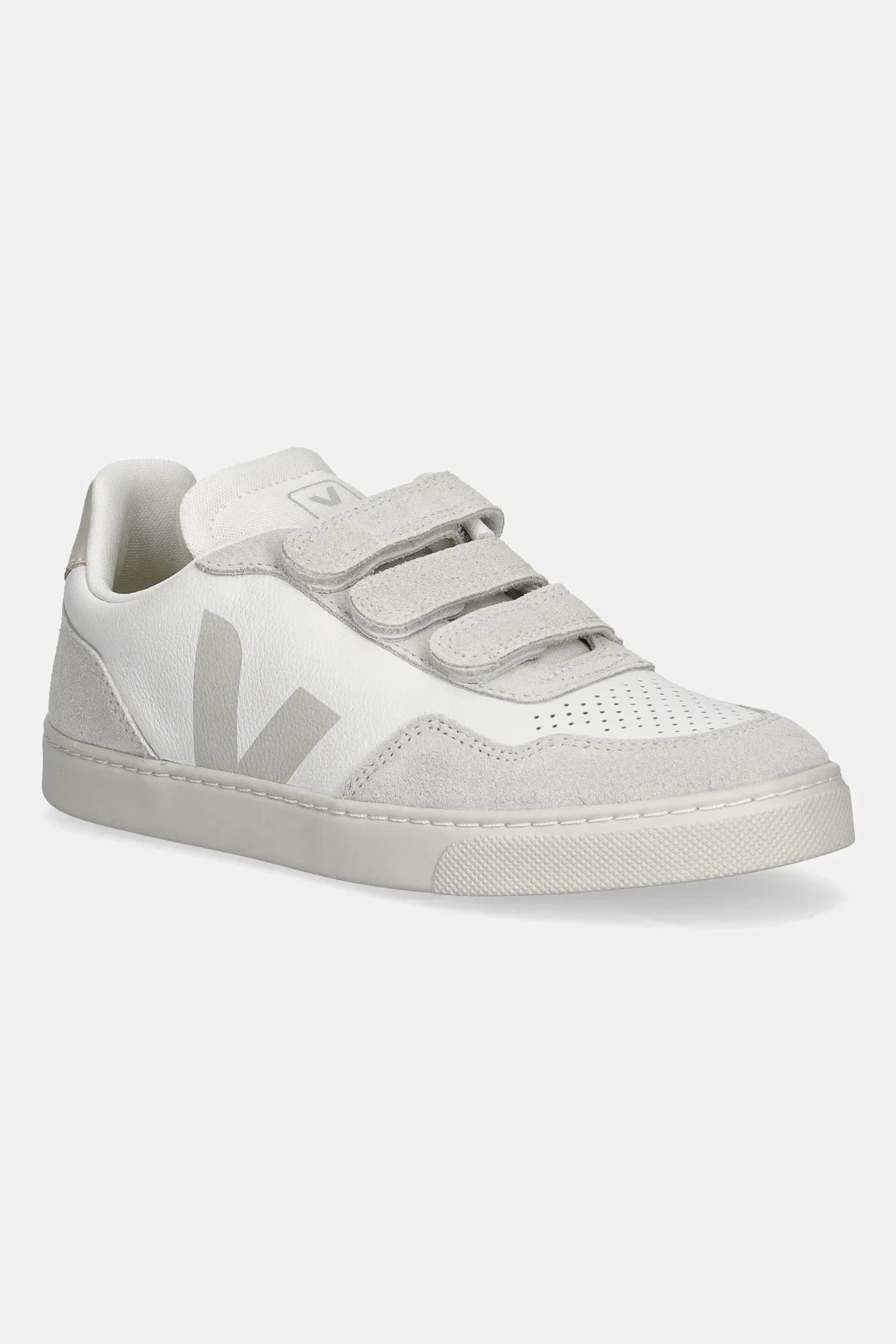 маленькие кроссовки V-90