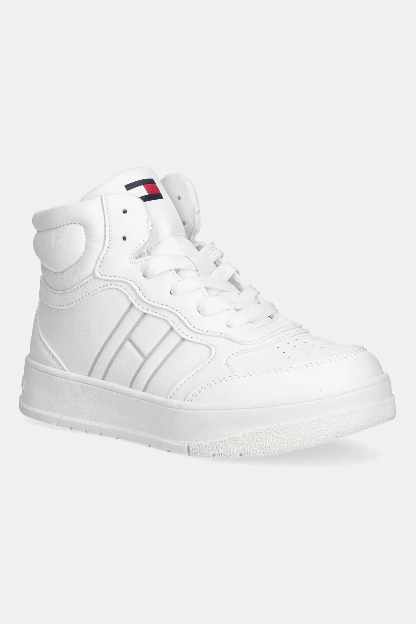 Детские кроссовки