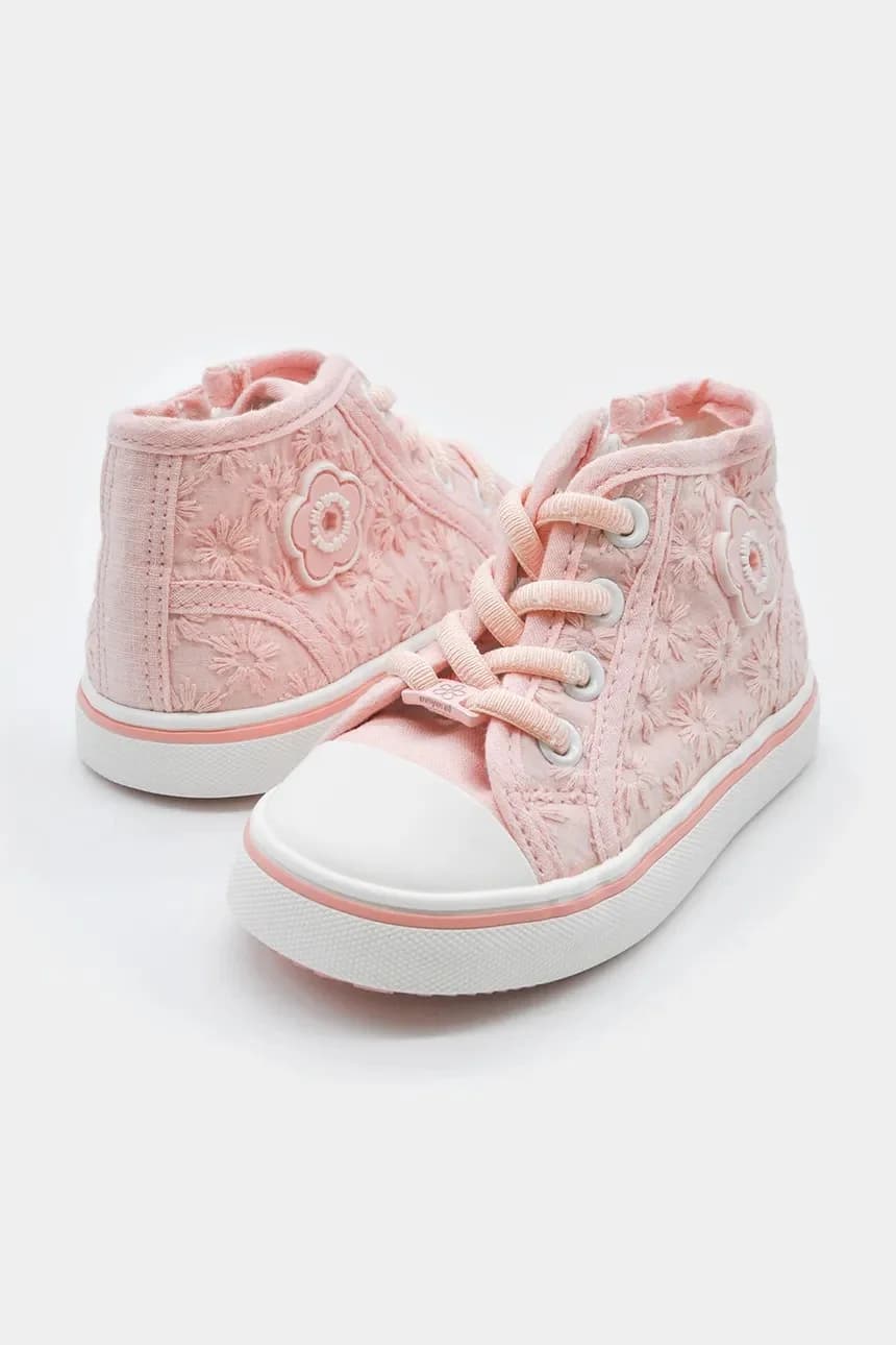 Детские кроссовки