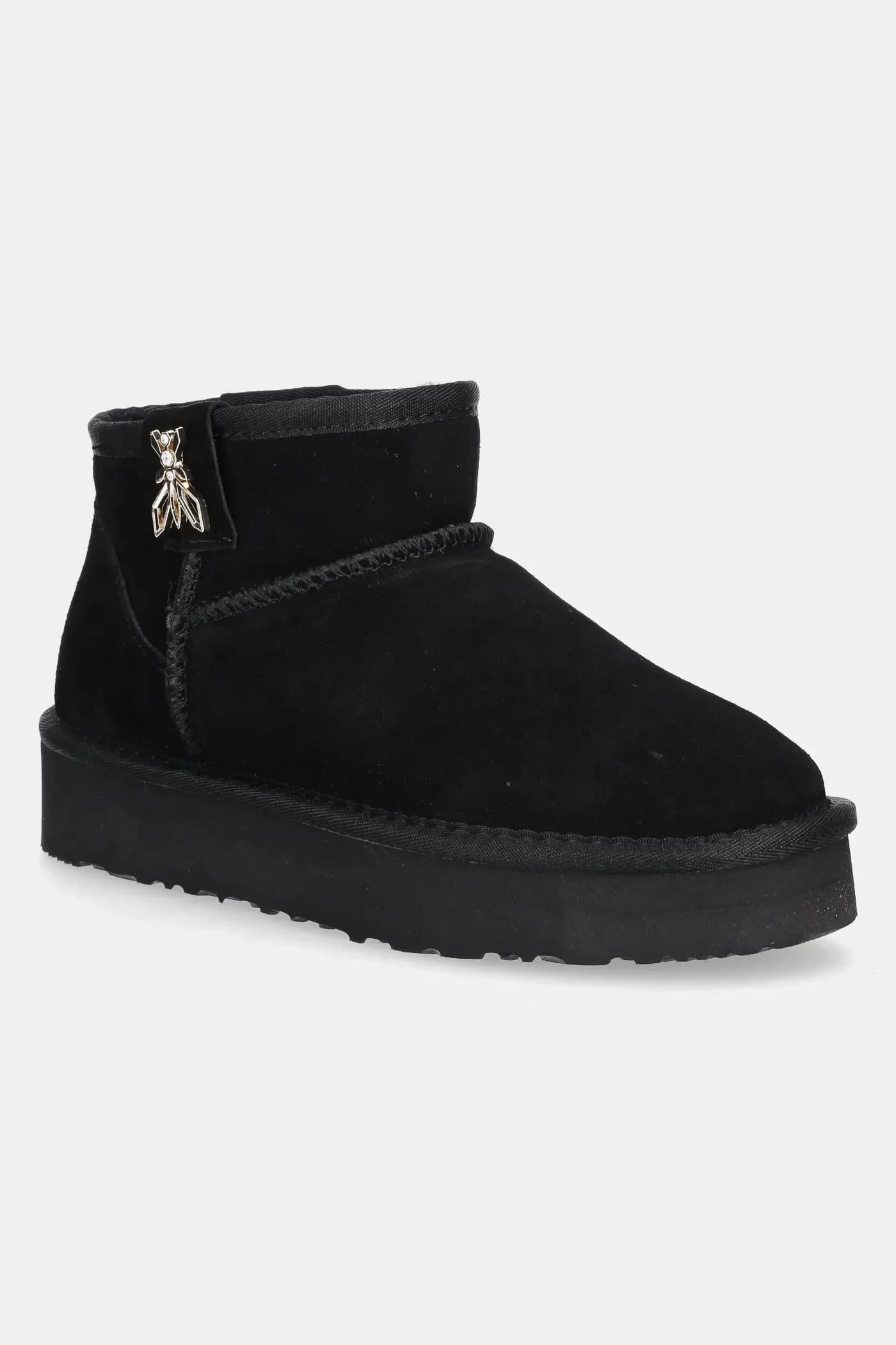 Детские замшевые зимние ботинки