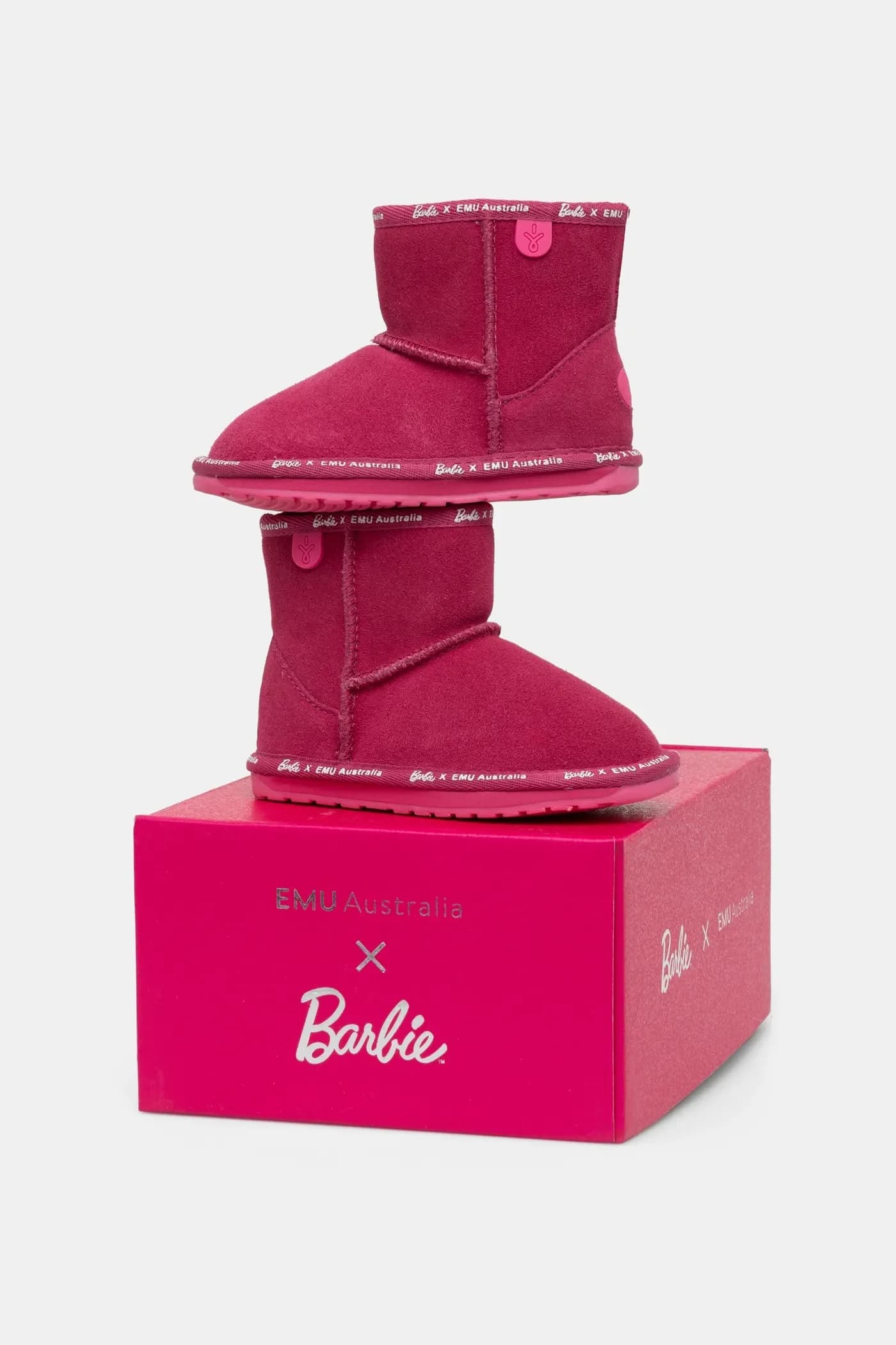 Детские замшевые зимние сапоги Barbie Wallaby Mini - фото 6