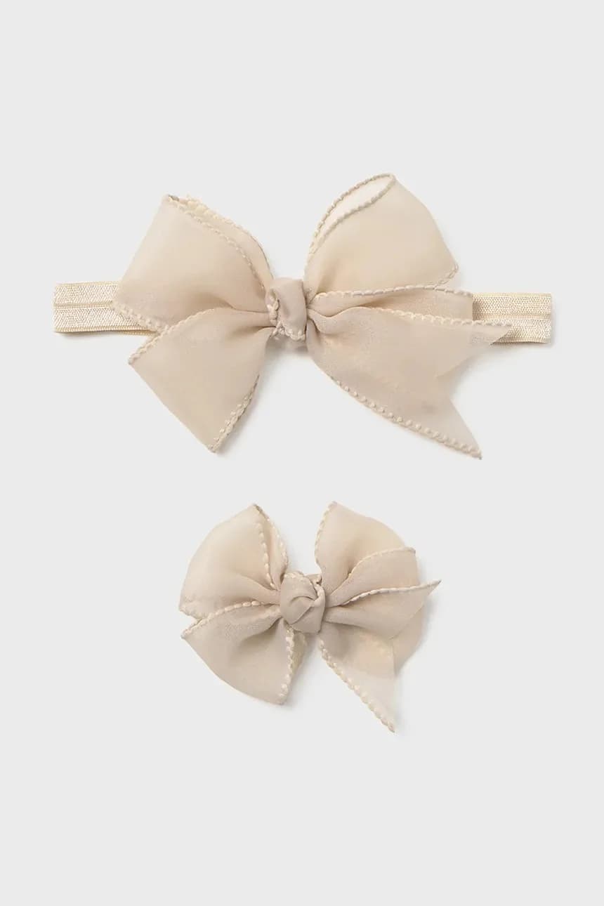 Детская повязка на голову и заколка для волос.