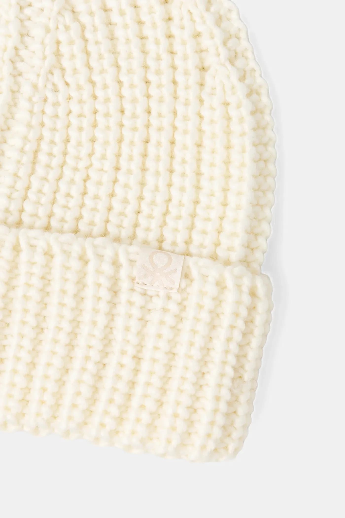 Детская шапка из смесовой шерсти - фото 2