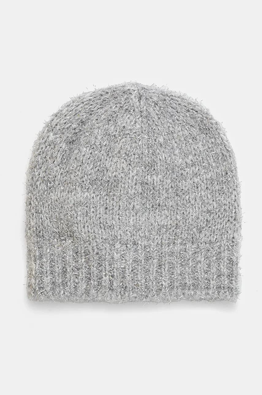 Детская шапка из смесовой шерсти