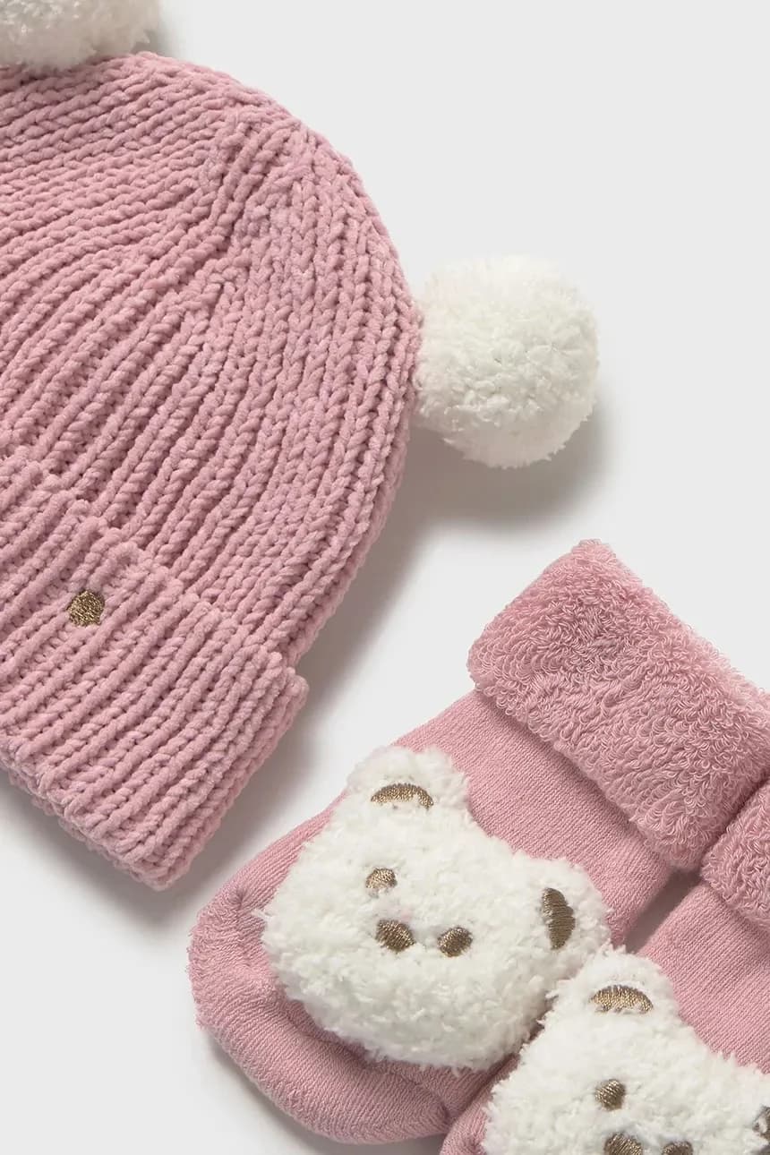 Детская шапочка и носки - фото 2