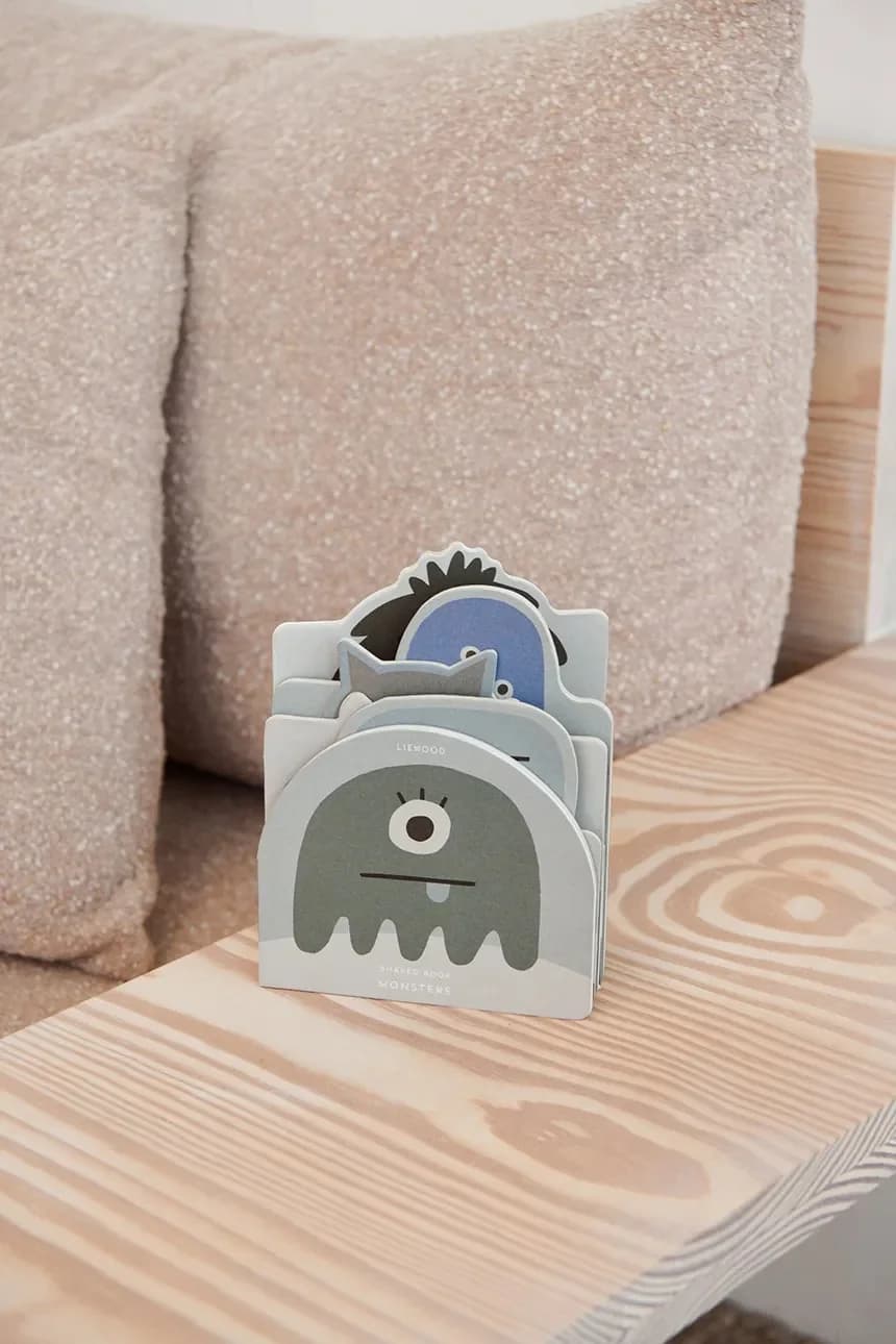 Нефритовая книга специальной формы для детей