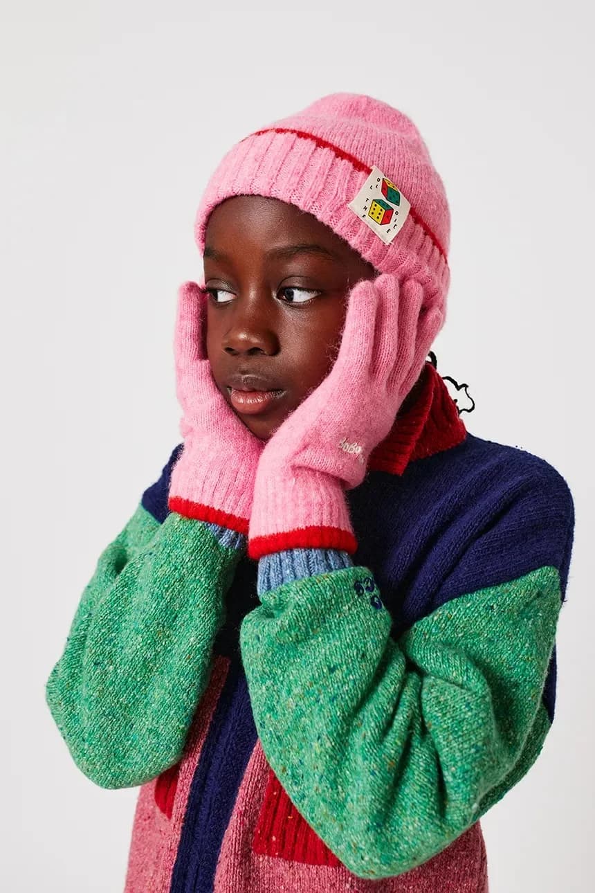 Детские перчатки из смесовой шерсти.