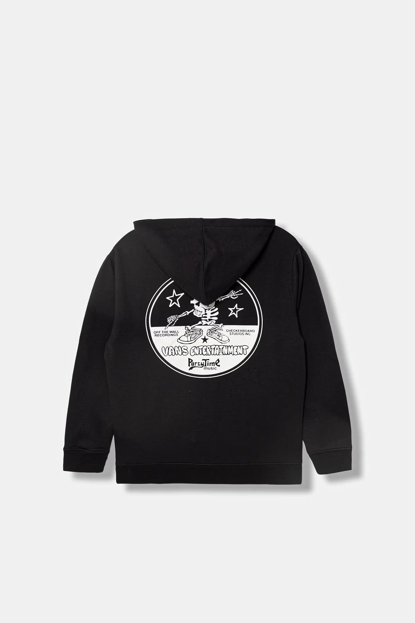 Детская толстовка на молнии с капюшоном.