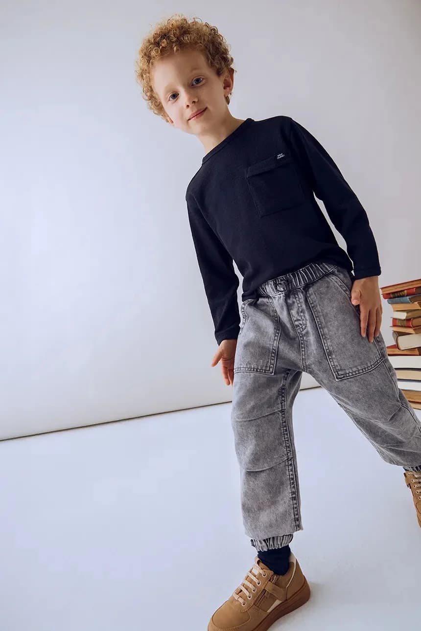 Детские джинсы