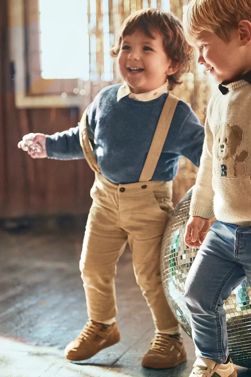 Детские комбинезоны