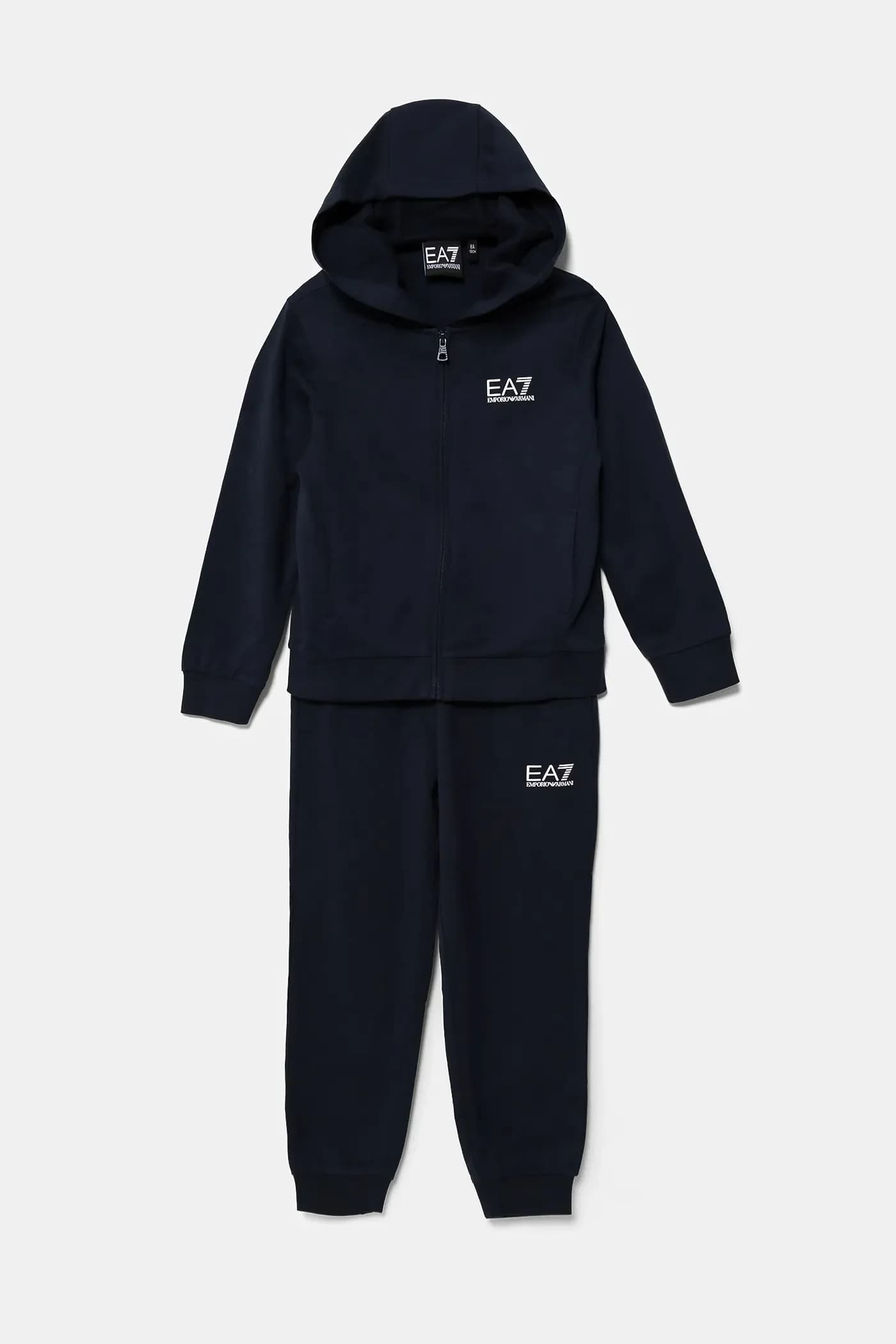 Детский спортивный костюм