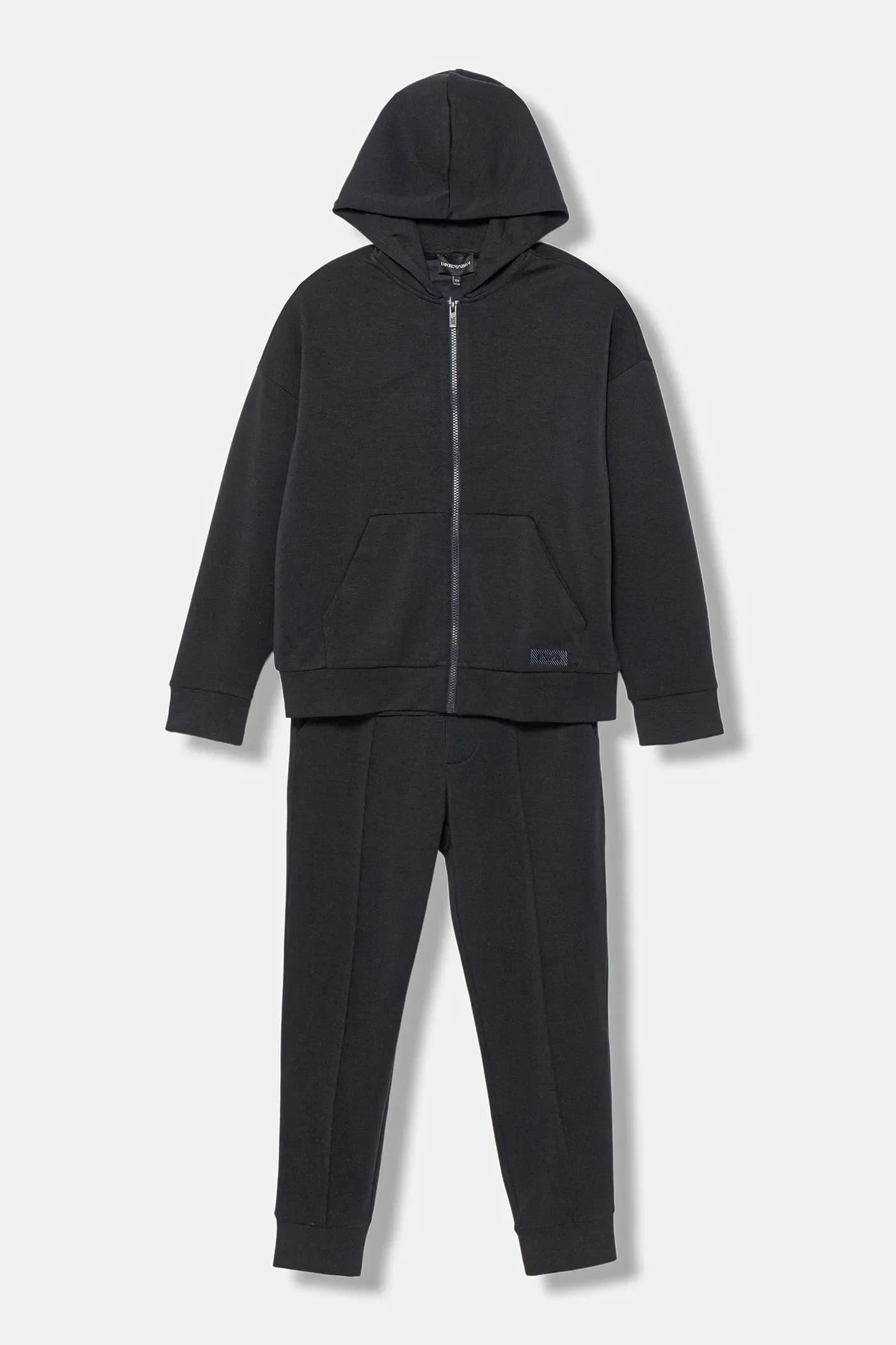 Детский спортивный костюм