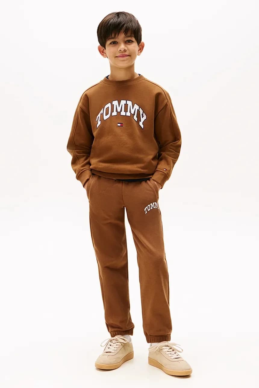 Спортивные штаны