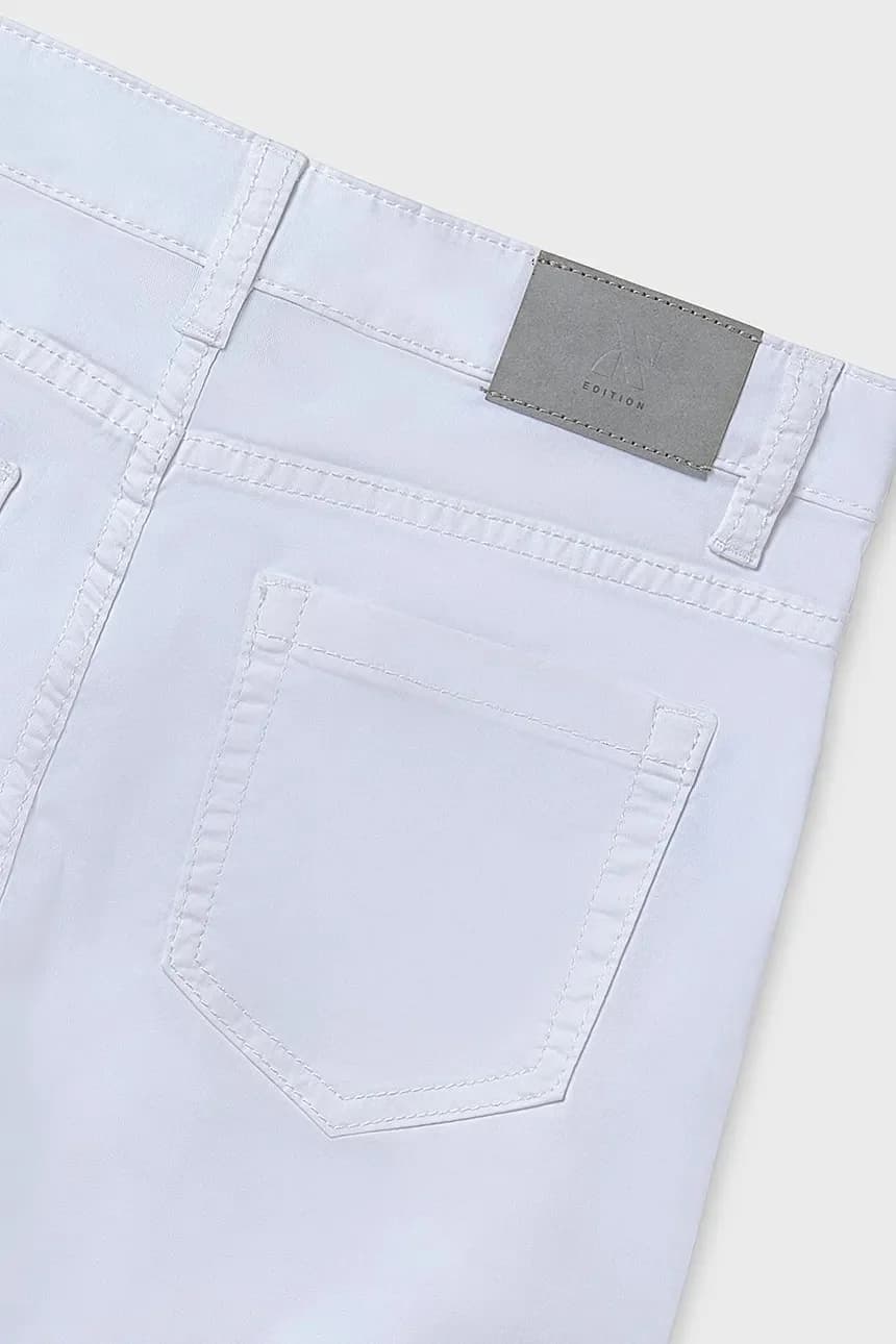 Базовые детские брюки приталенного кроя - фото 3