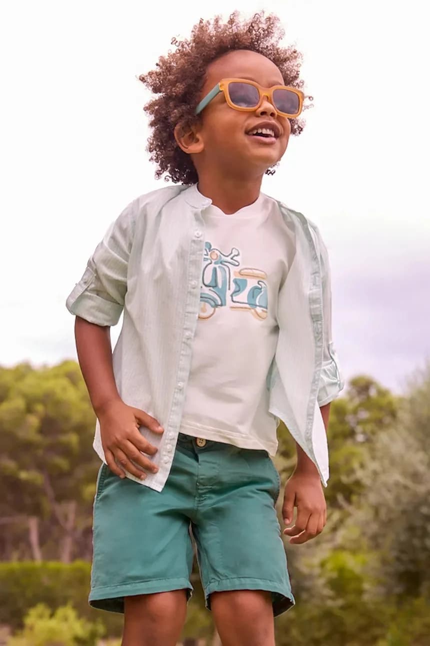 Детские шорты с льном