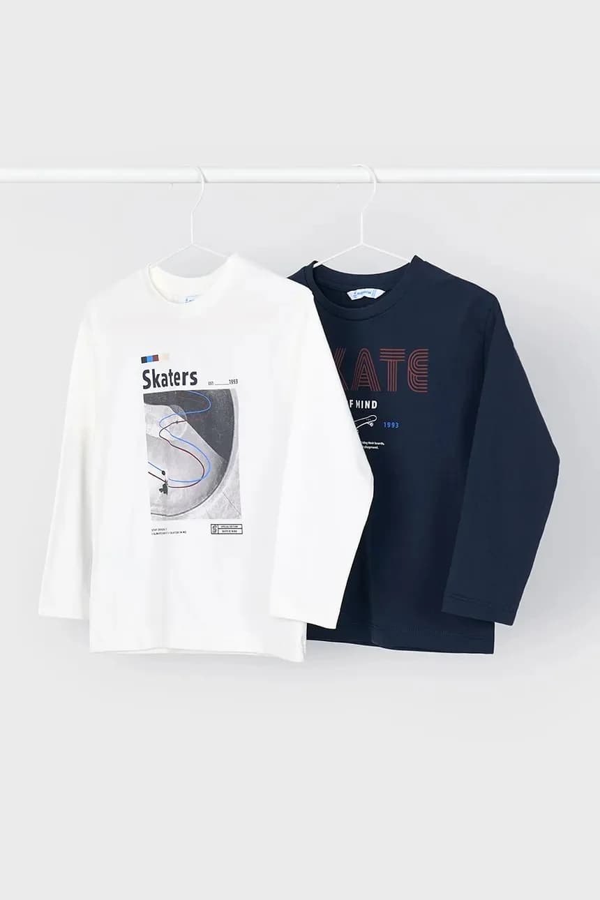 2 пары футболок