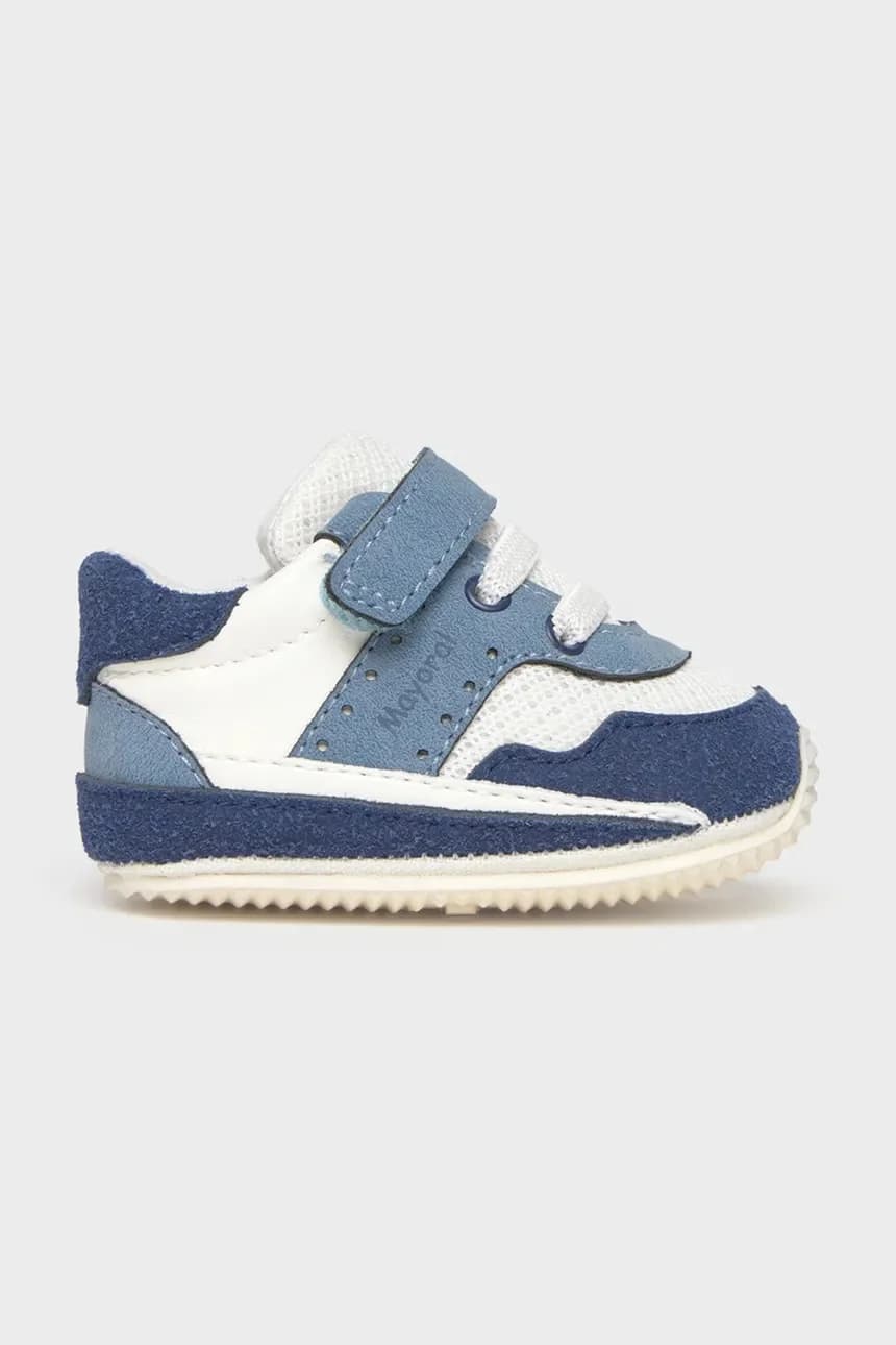 Детская обувь