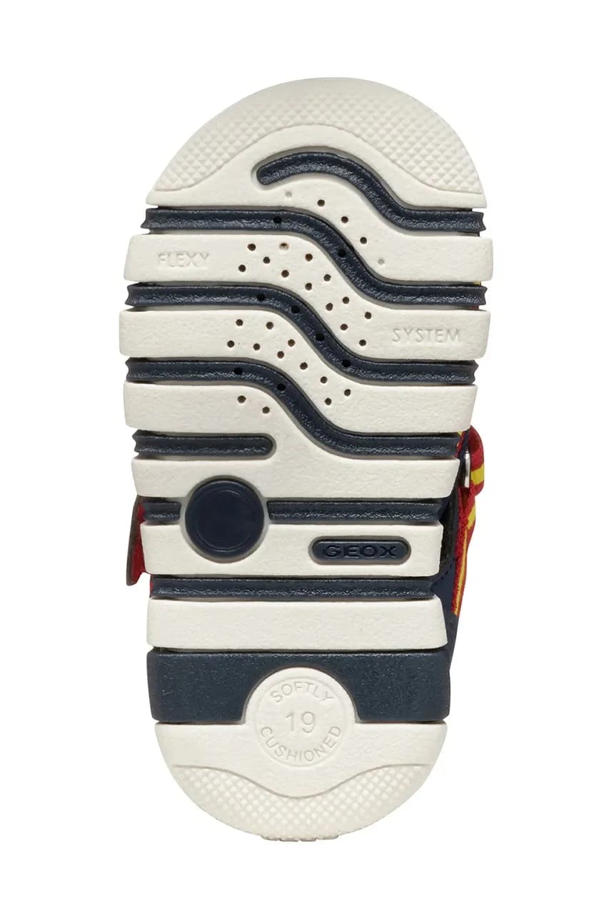 Детские сандалии IUPIDOO - фото 6