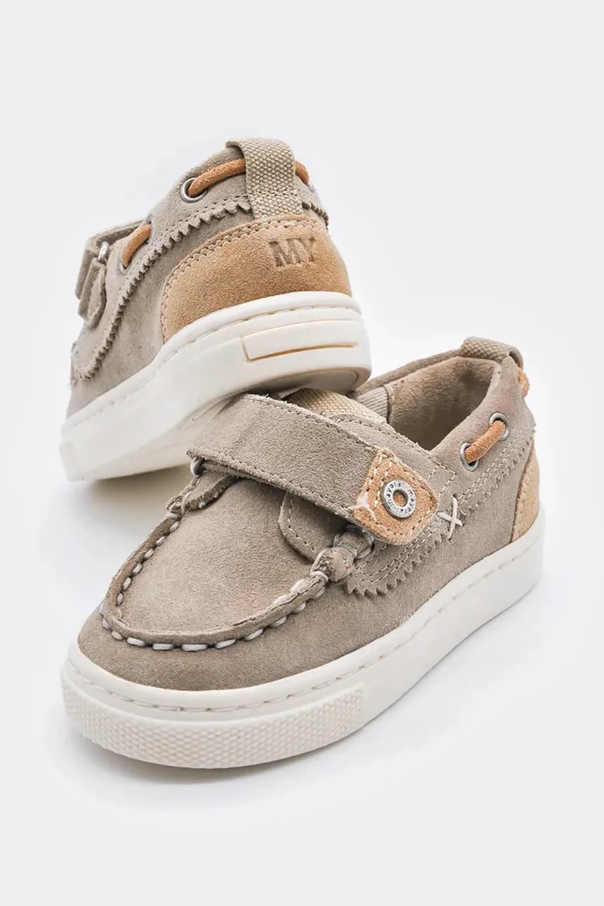 Детские замшевые мокасины