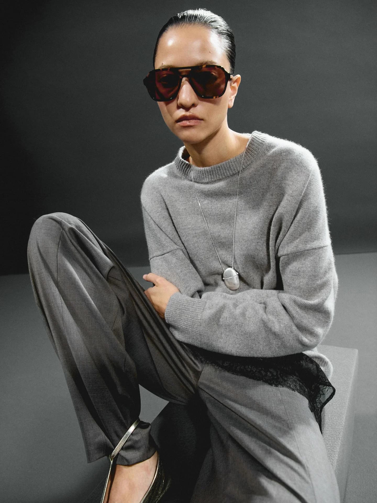 Солнцезащитные очки-авиаторы с роговым эффектом - фото 10