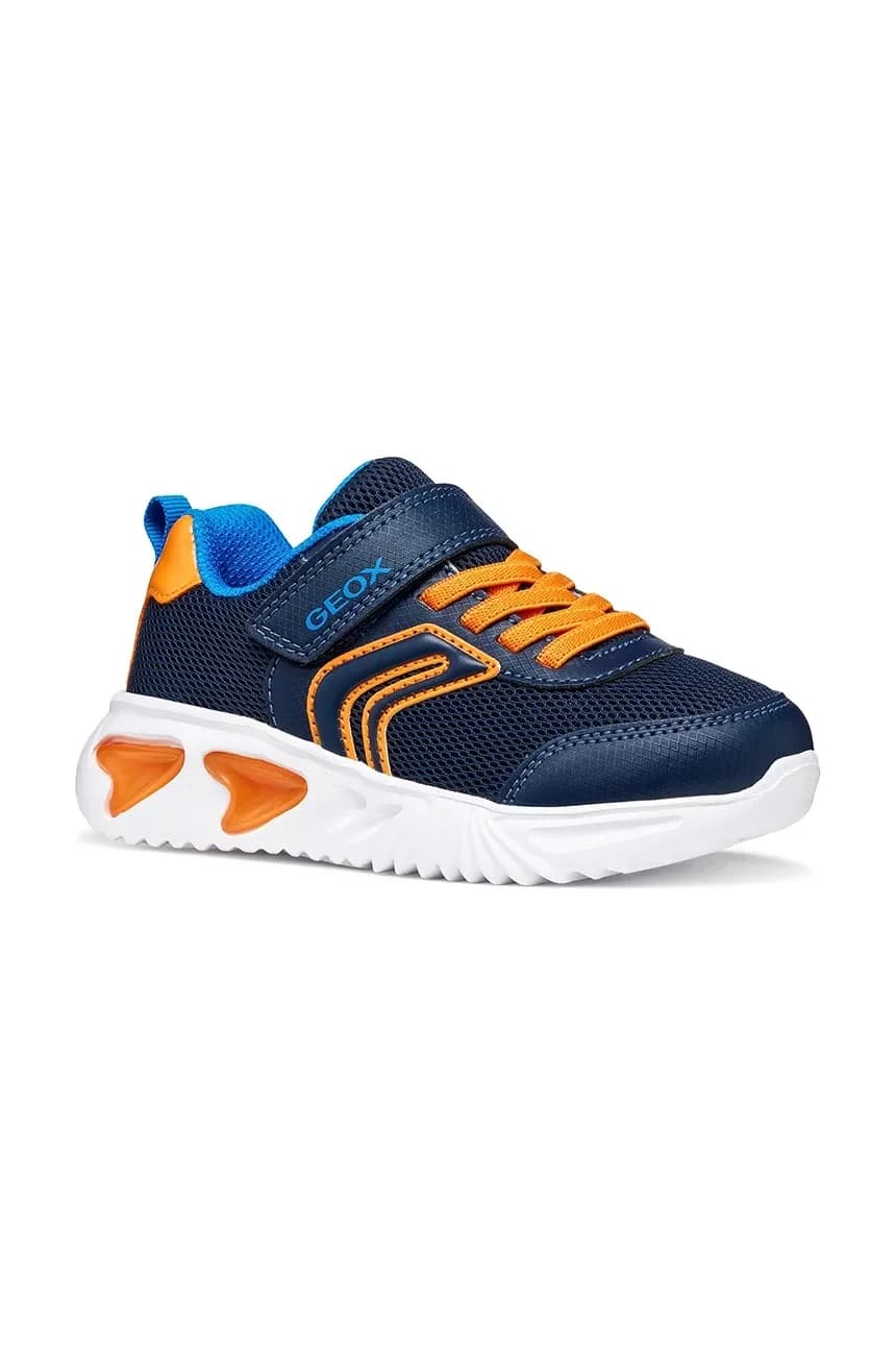 детские кроссовки ASSISTER