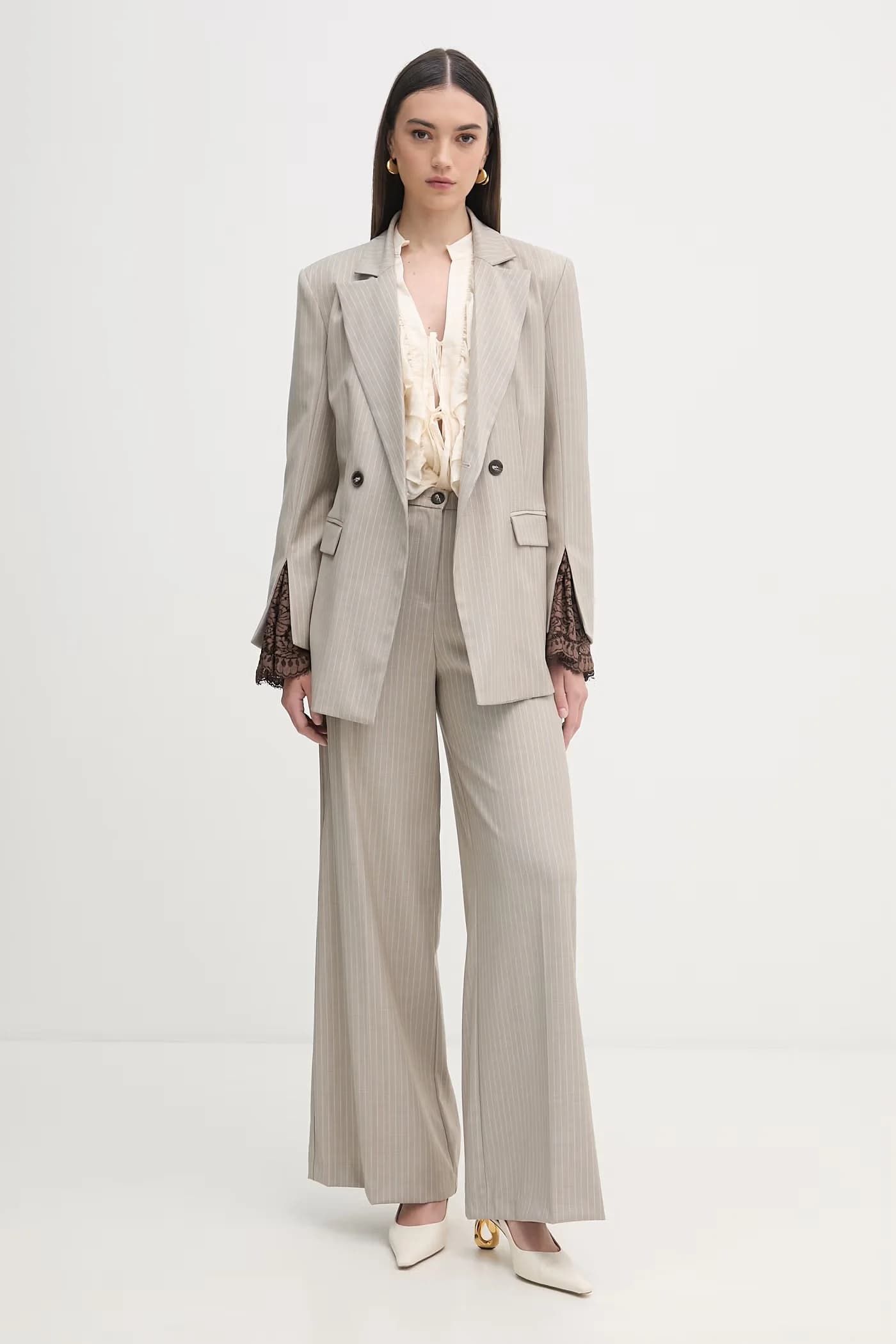 Женская блузка с рюшами из лиоцелла - фото 2