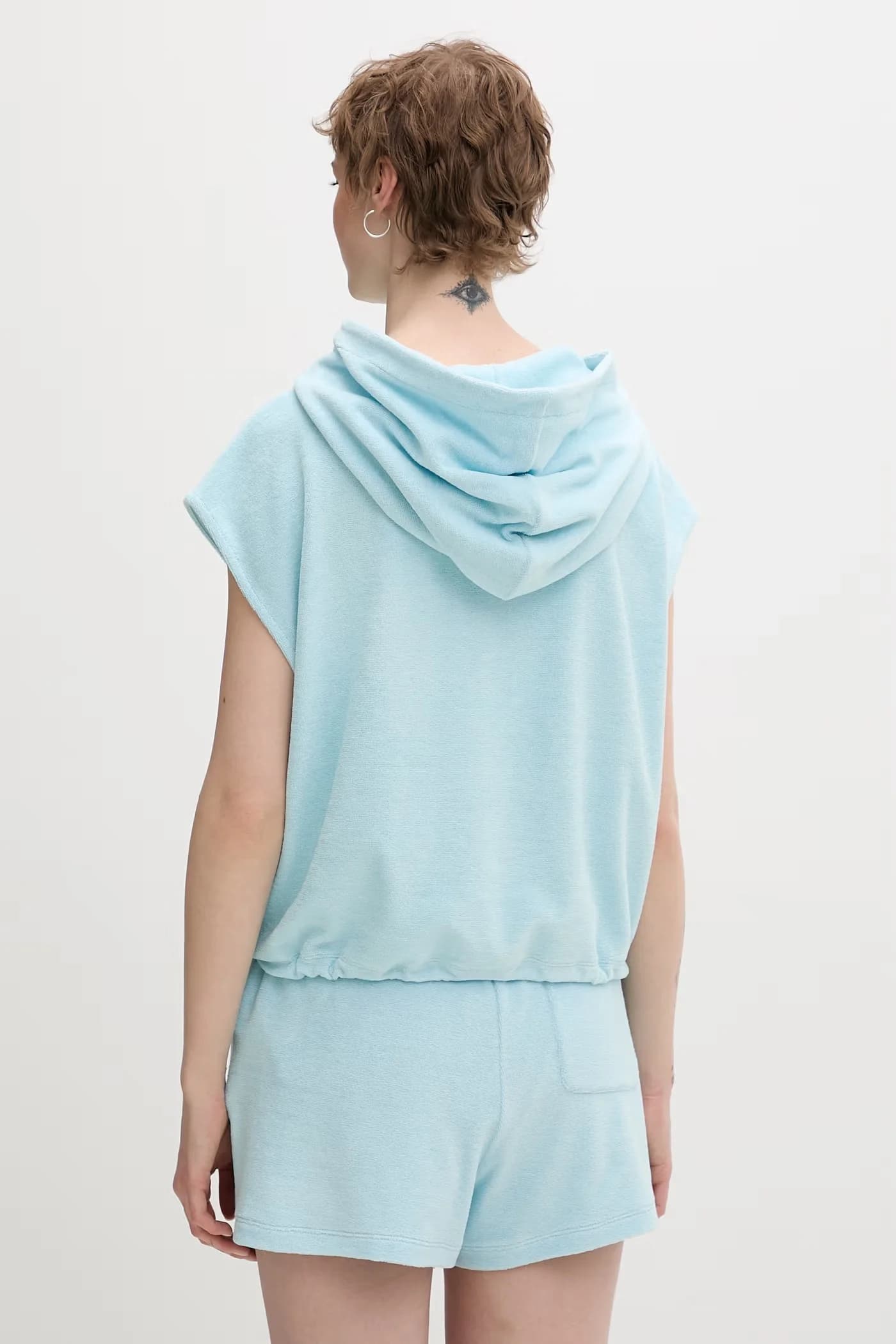 Женская толстовка оверсайз - фото 3