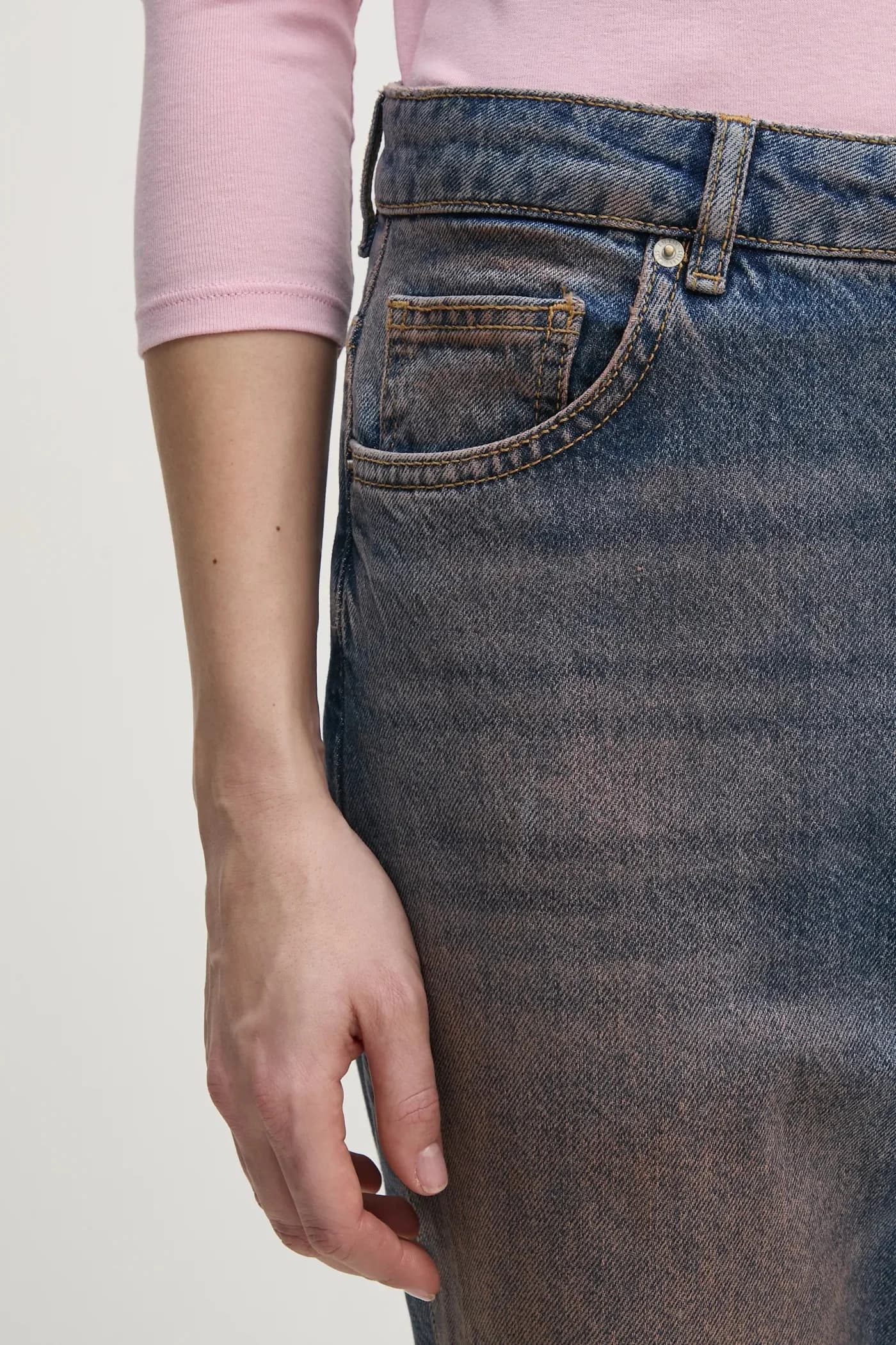 Джинсы - фото 5