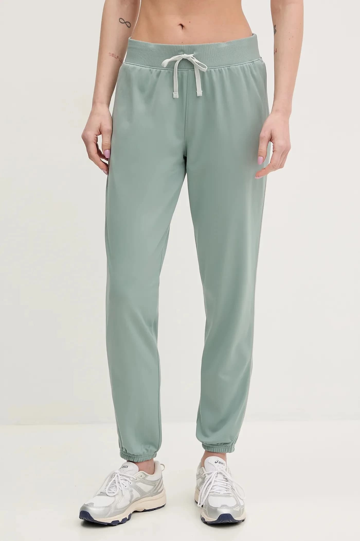 Спортивный костюм соперника - фото 4