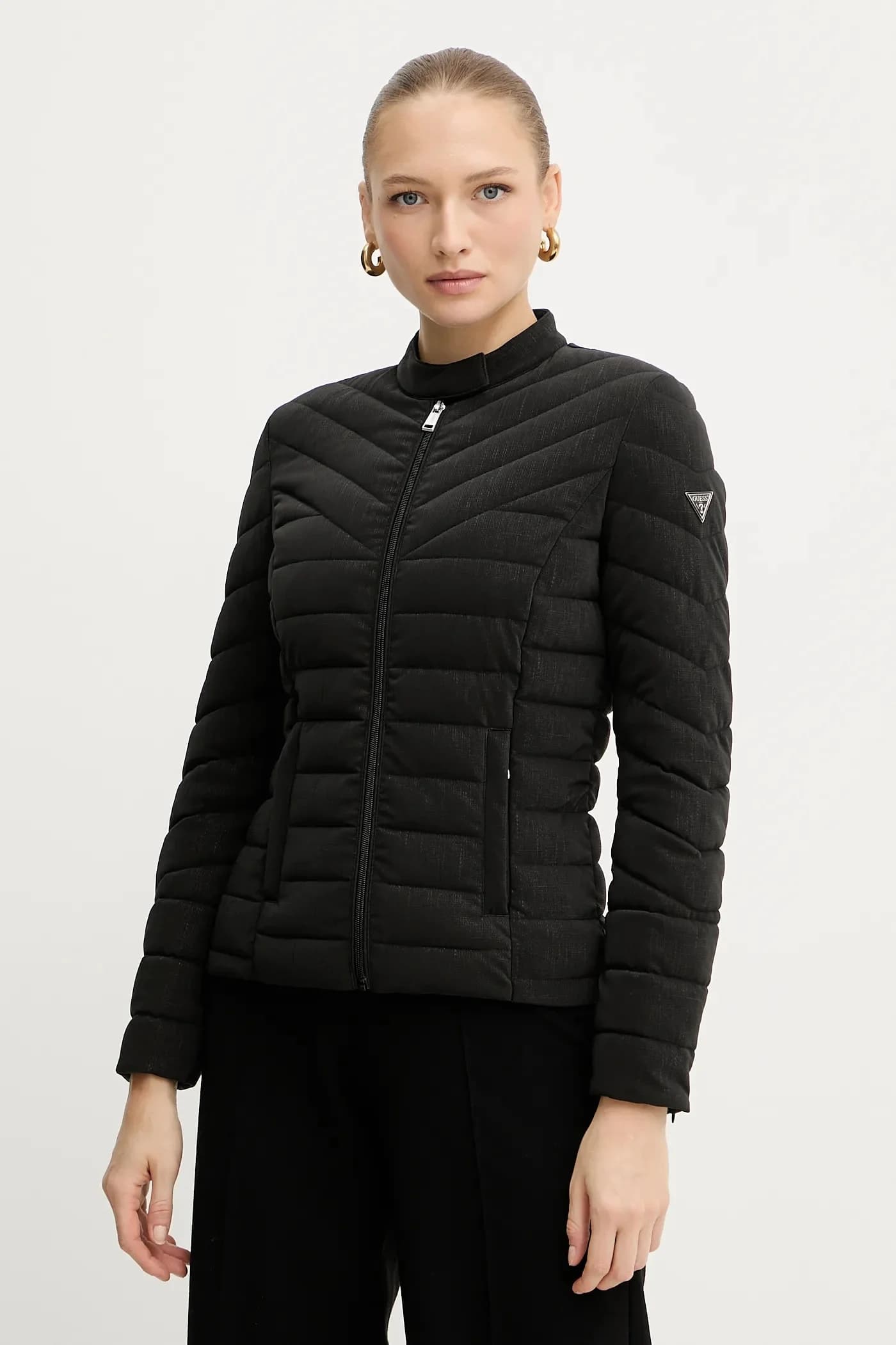 НОВАЯ куртка VONA