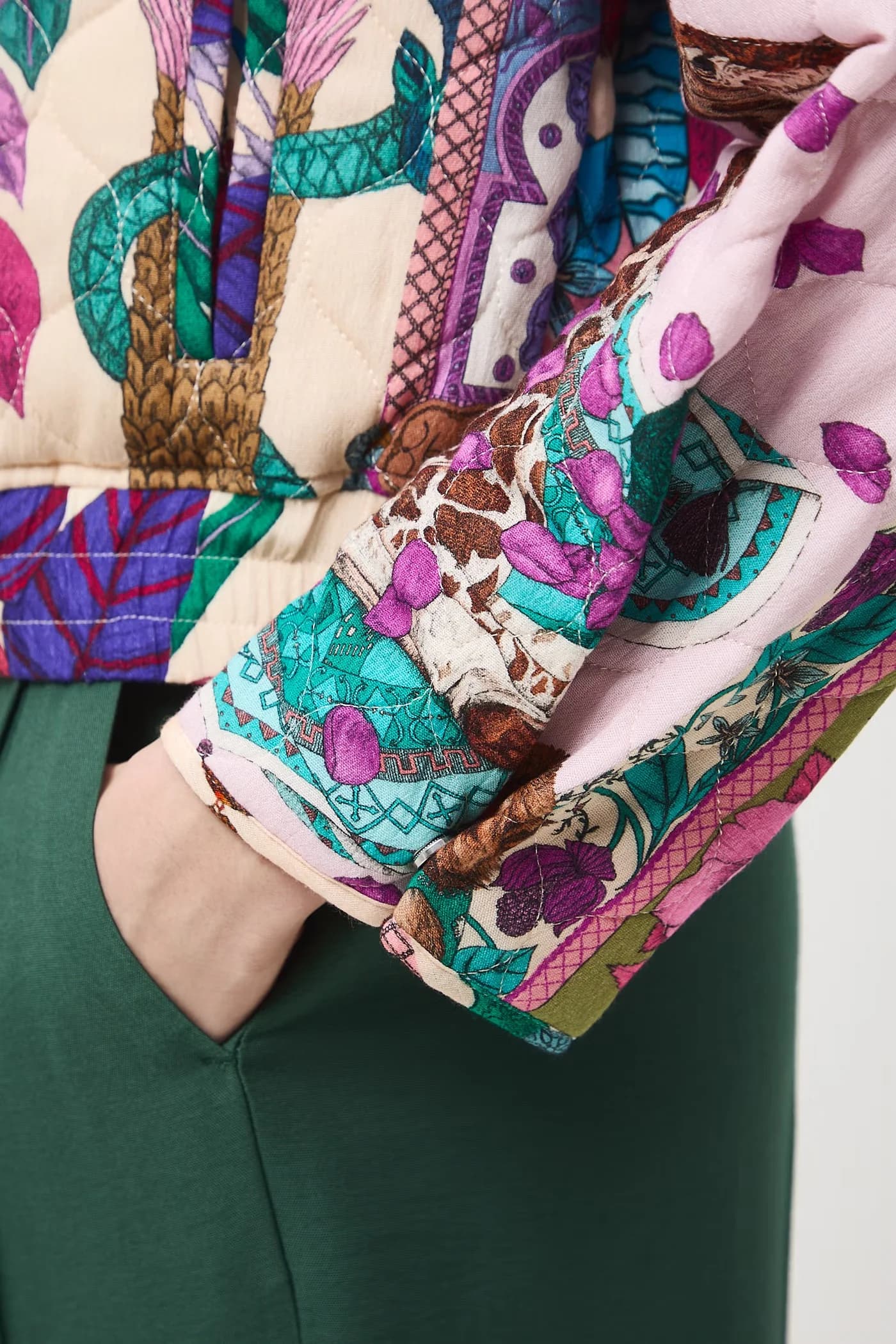 Женский хлопковый бомбер - фото 7