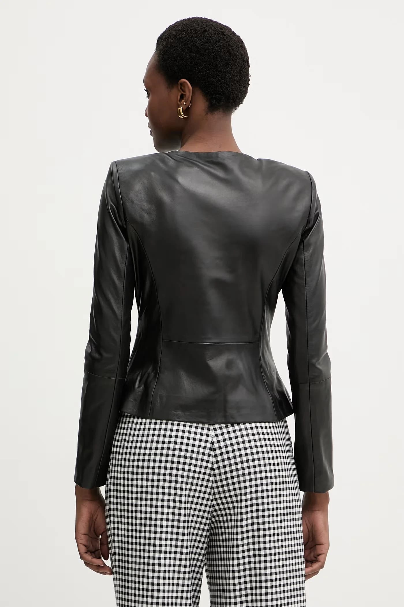 CARA женская короткая кожаная куртка - фото 3