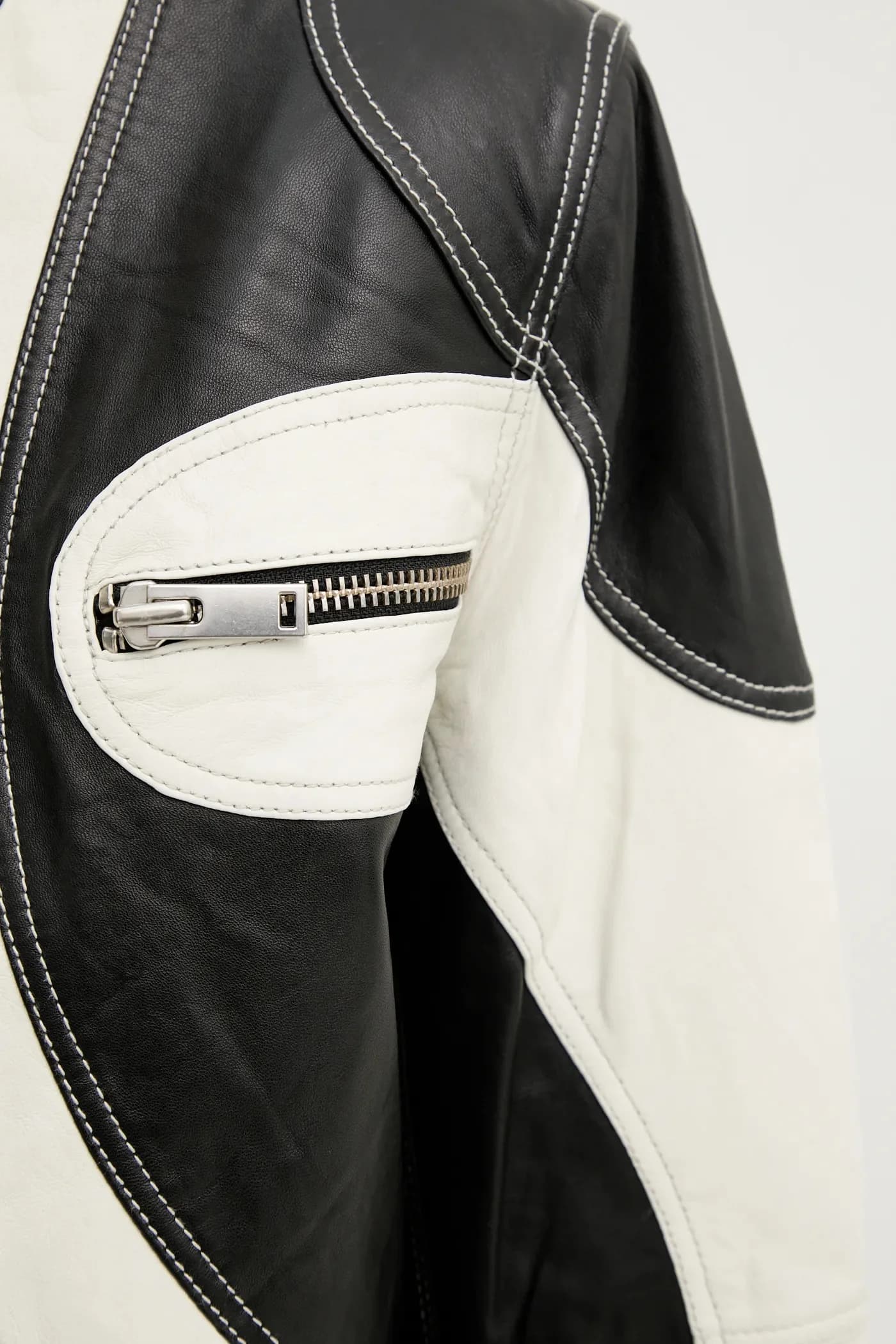 Кожаная куртка - фото 5