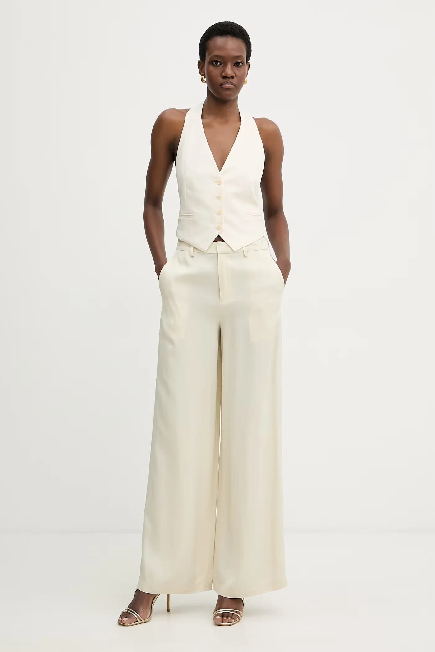 Женский однобортный жилет - фото 2