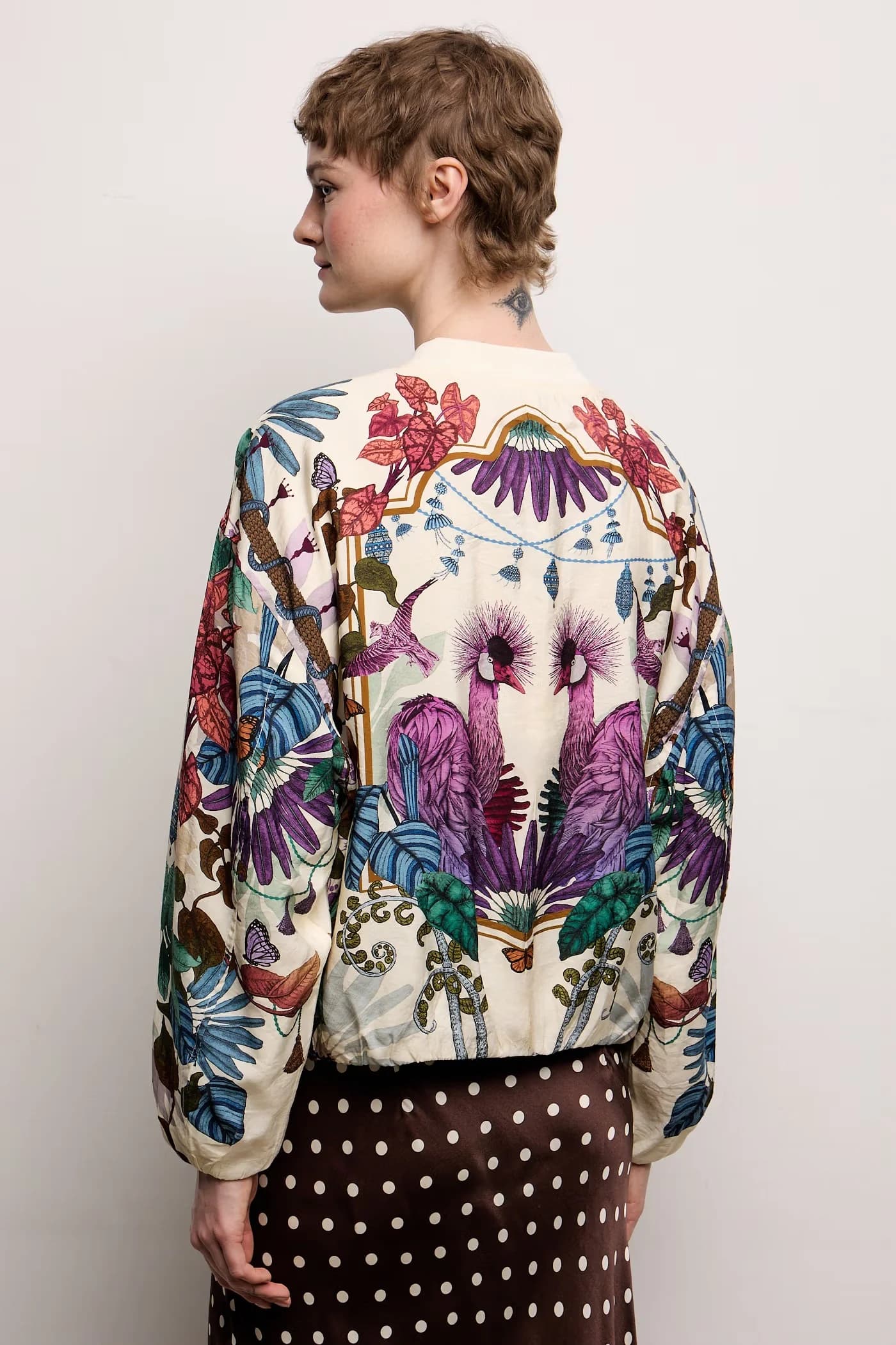 Женская куртка из вискозы - фото 3