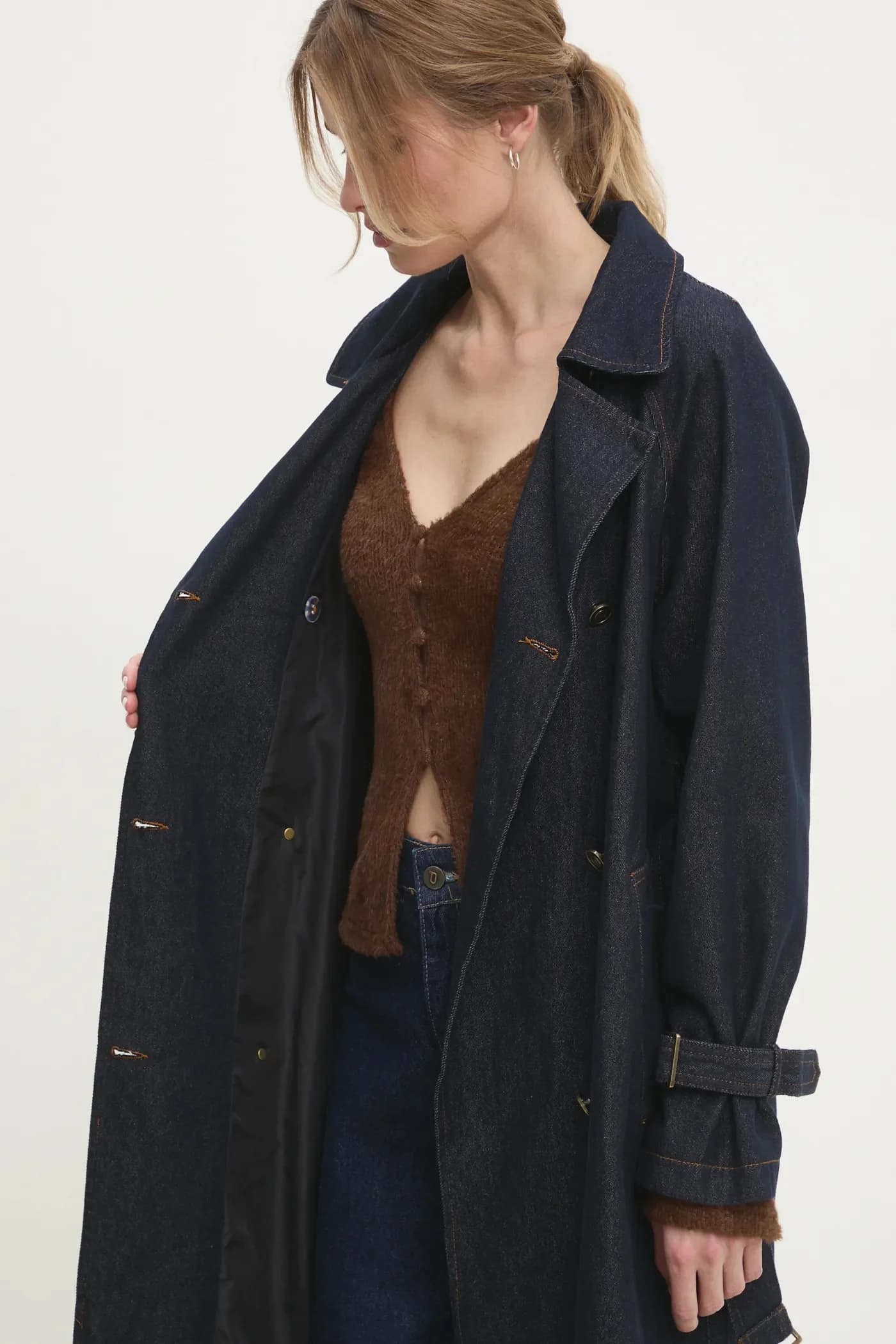 Джинсовое пальто - фото 6