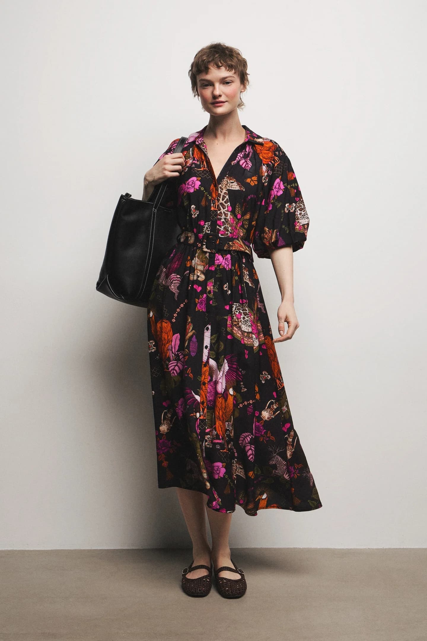 Расклешенное платье с вискозой