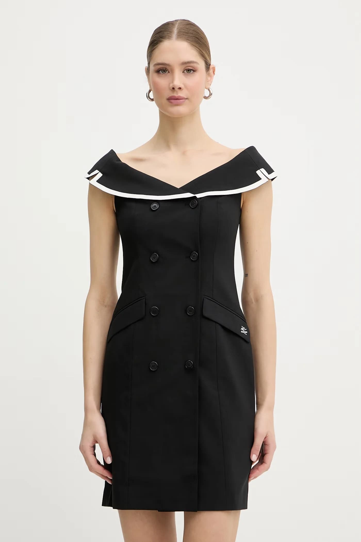 Платье из смесовой шерсти