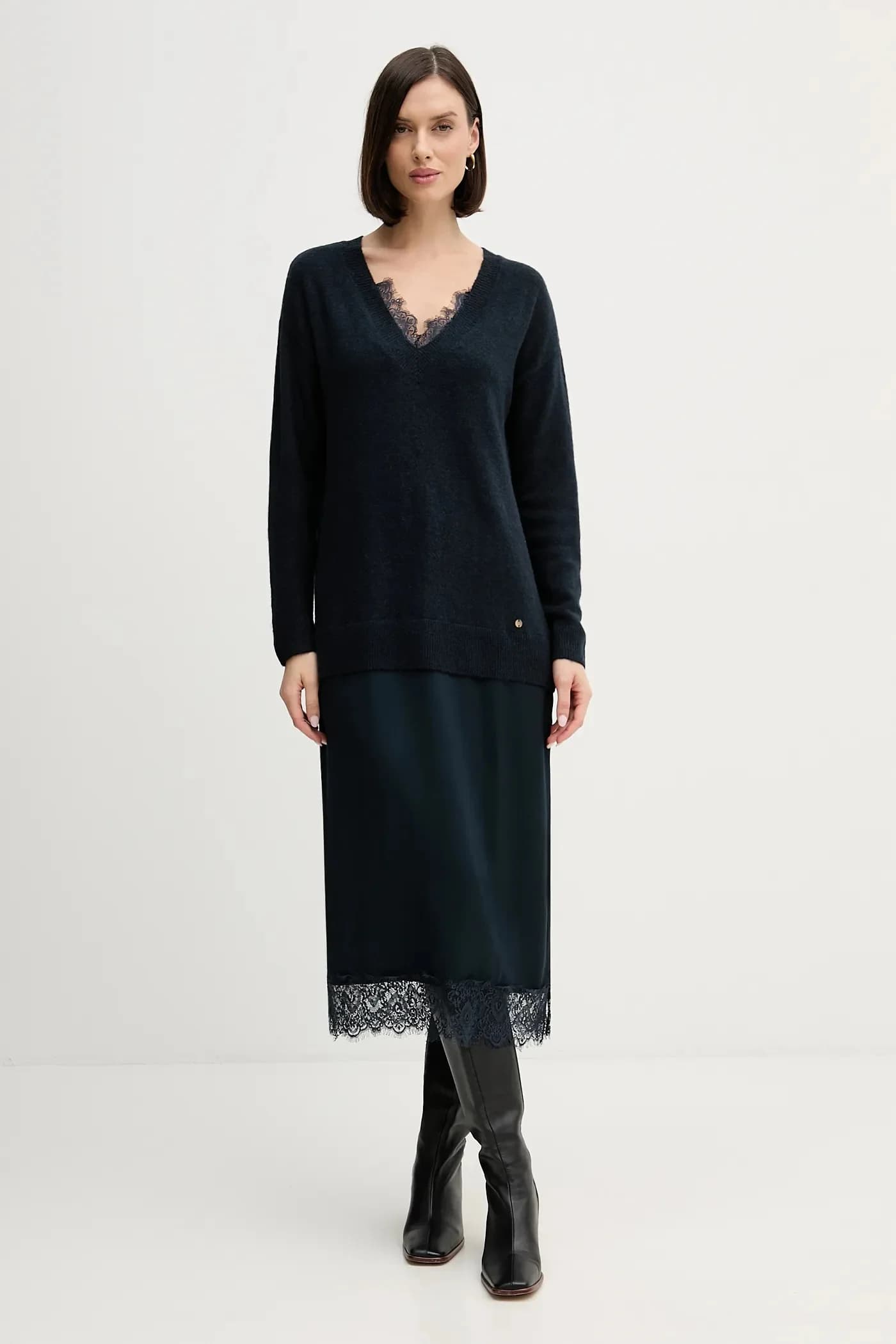 Платье из смесовой шерсти - фото 2