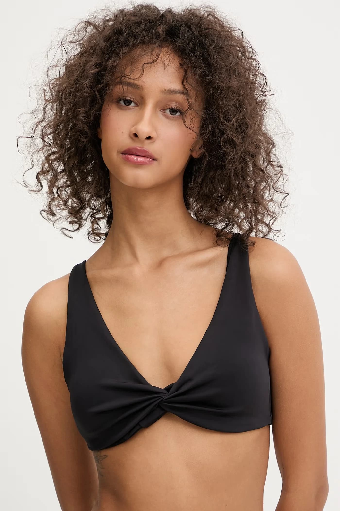 Плавательный бюстгальтер черный для женщин