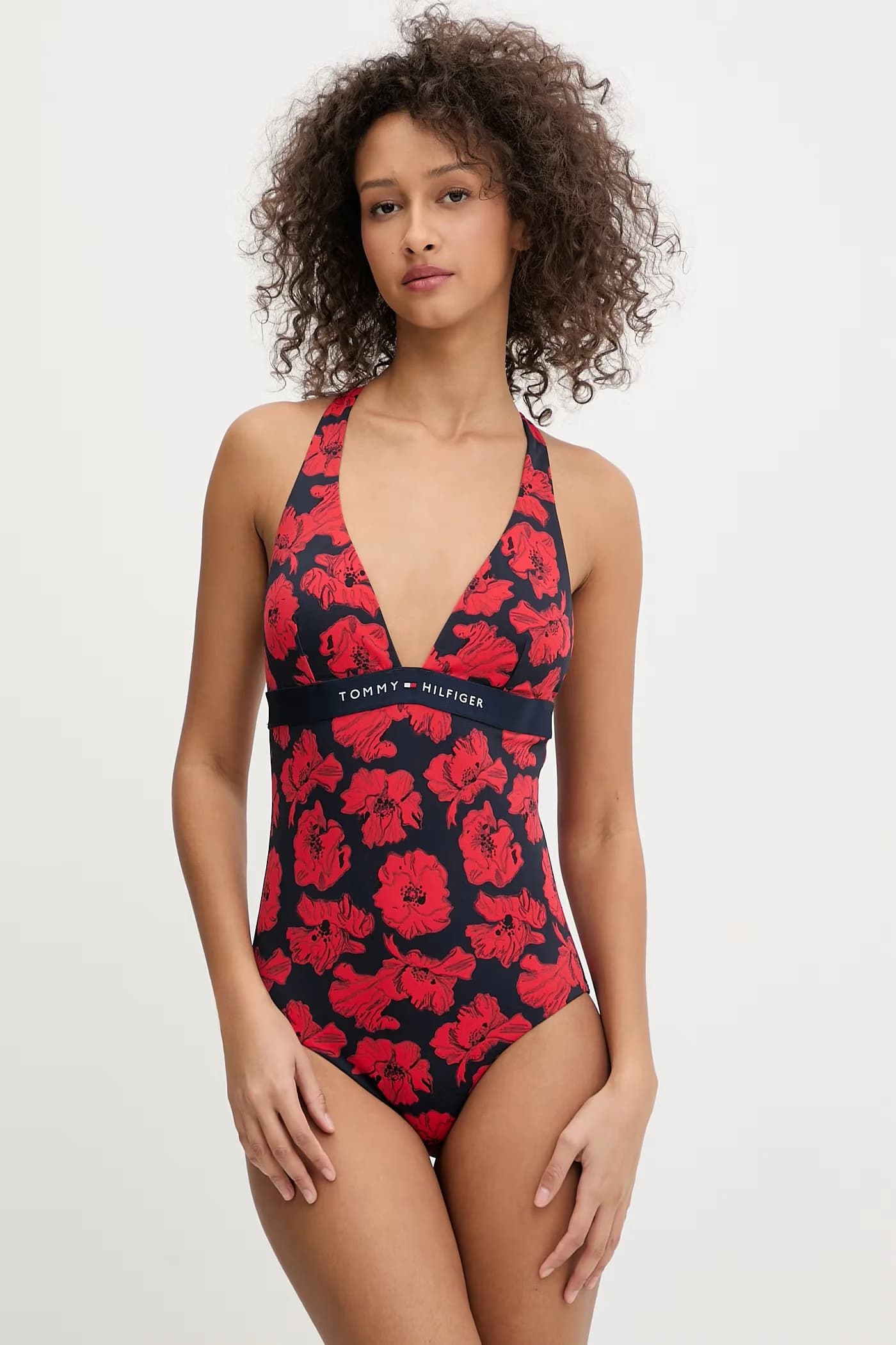 Женский цельный купальник