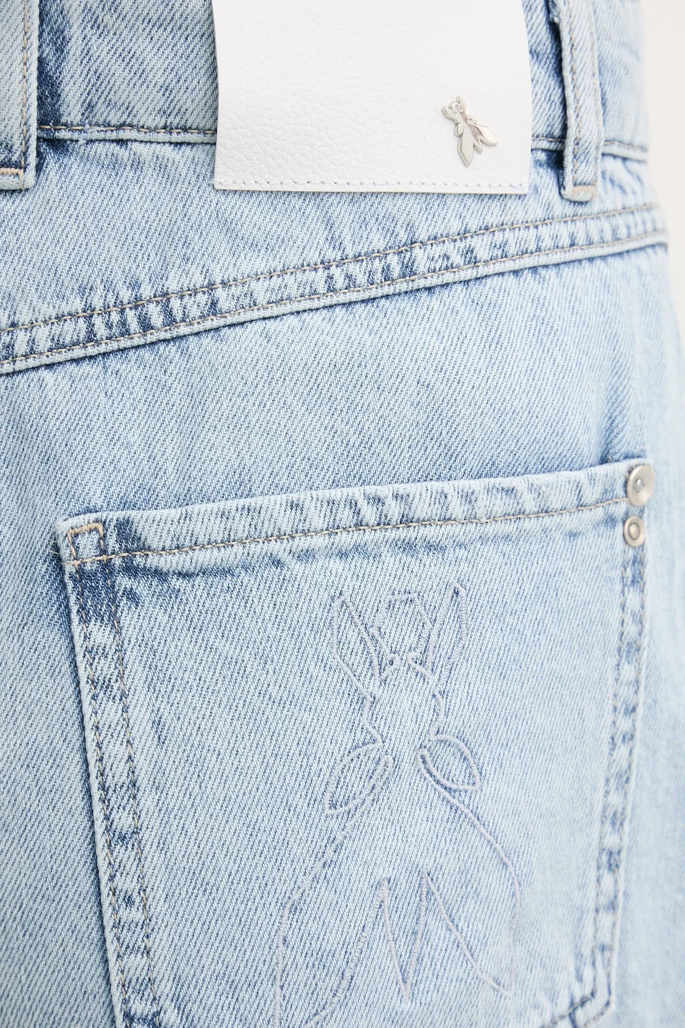 Женские джинсовые шорты - фото 4