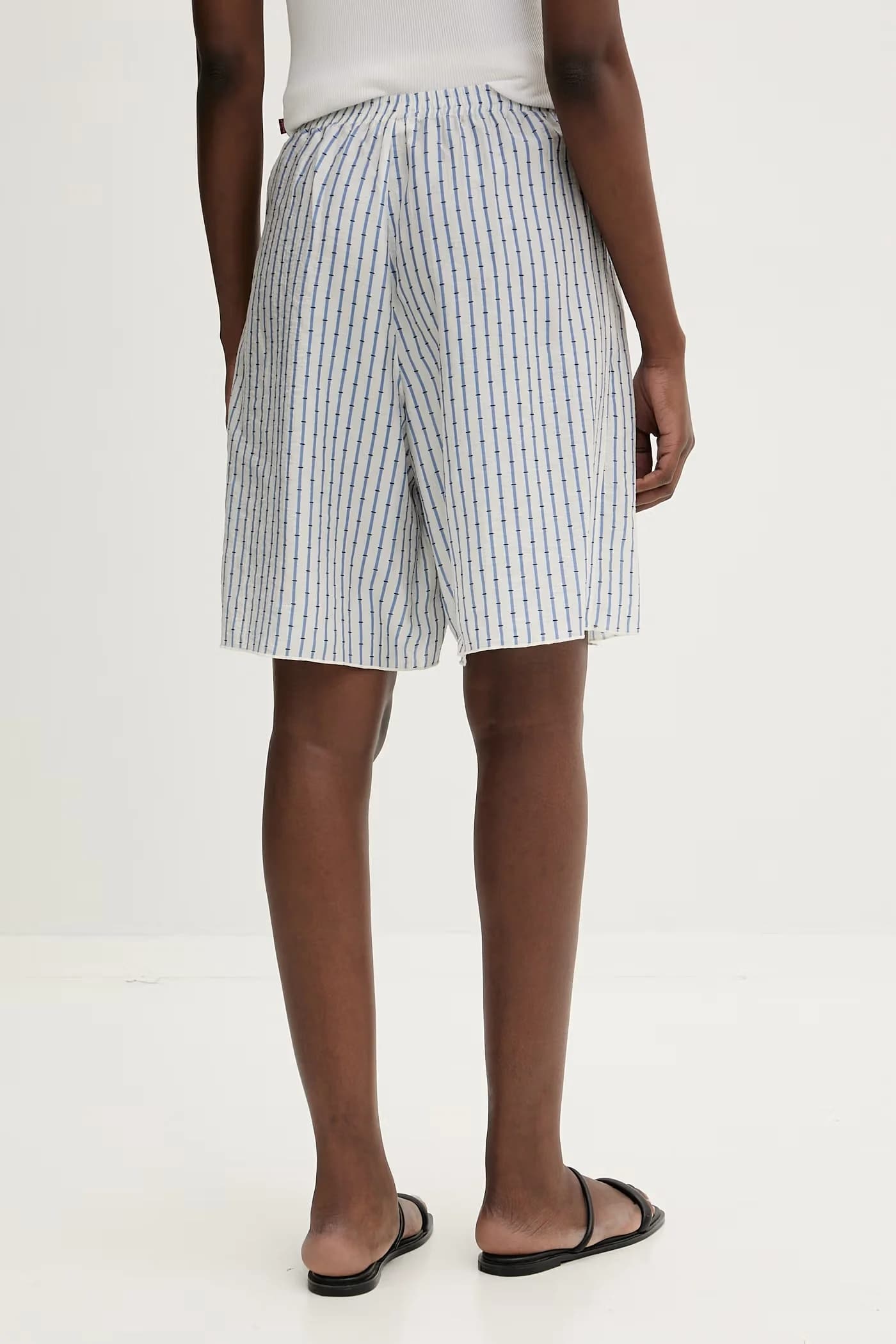 Женские шорты с лиоцеллом - фото 3