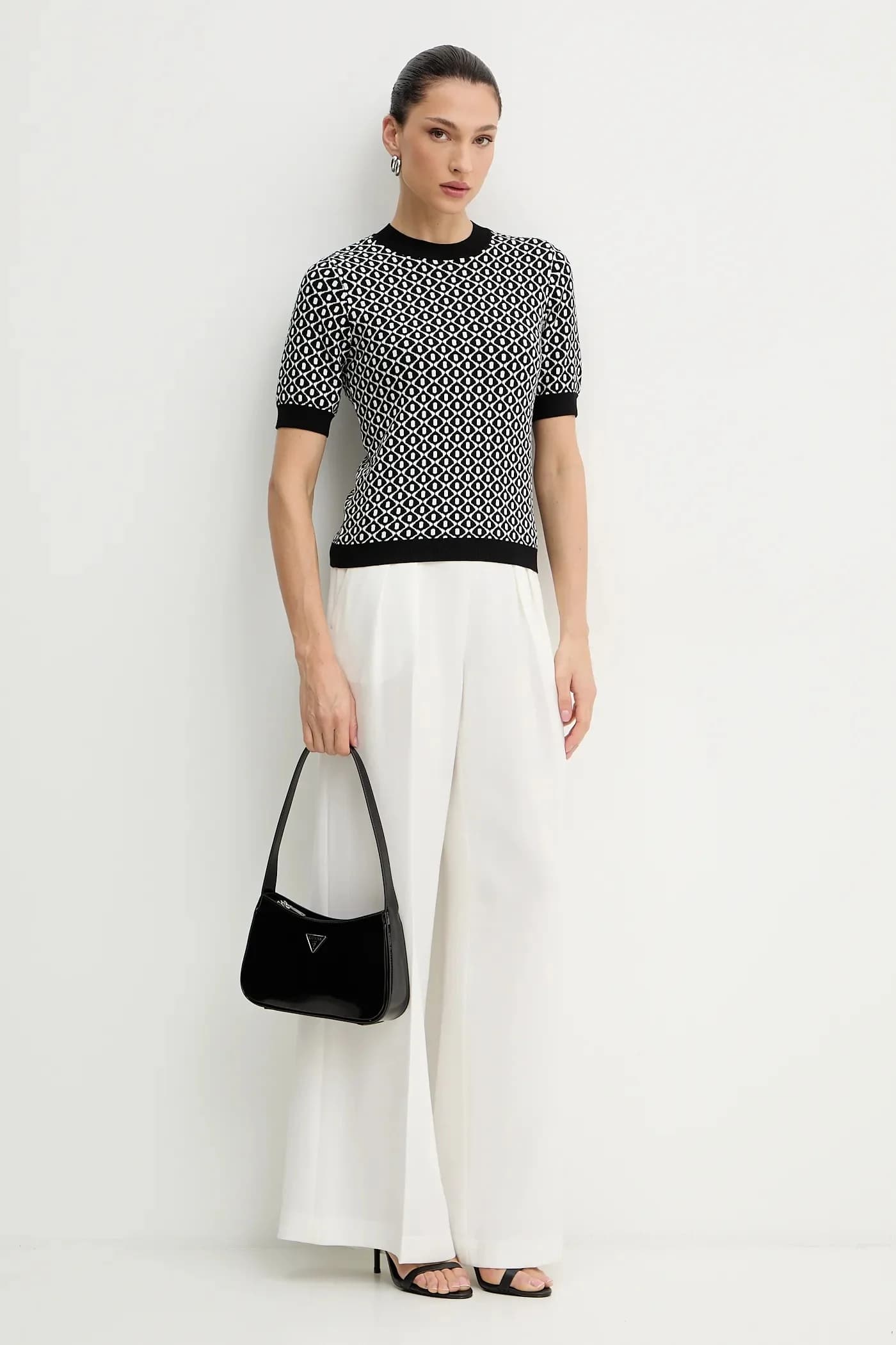 Свитер - фото 2