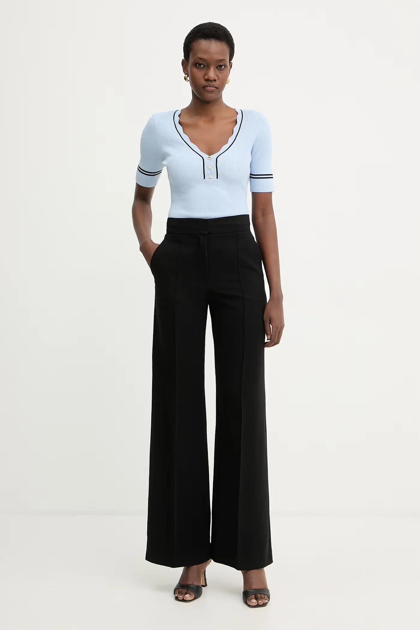 Женский свитер из вискозы - фото 2