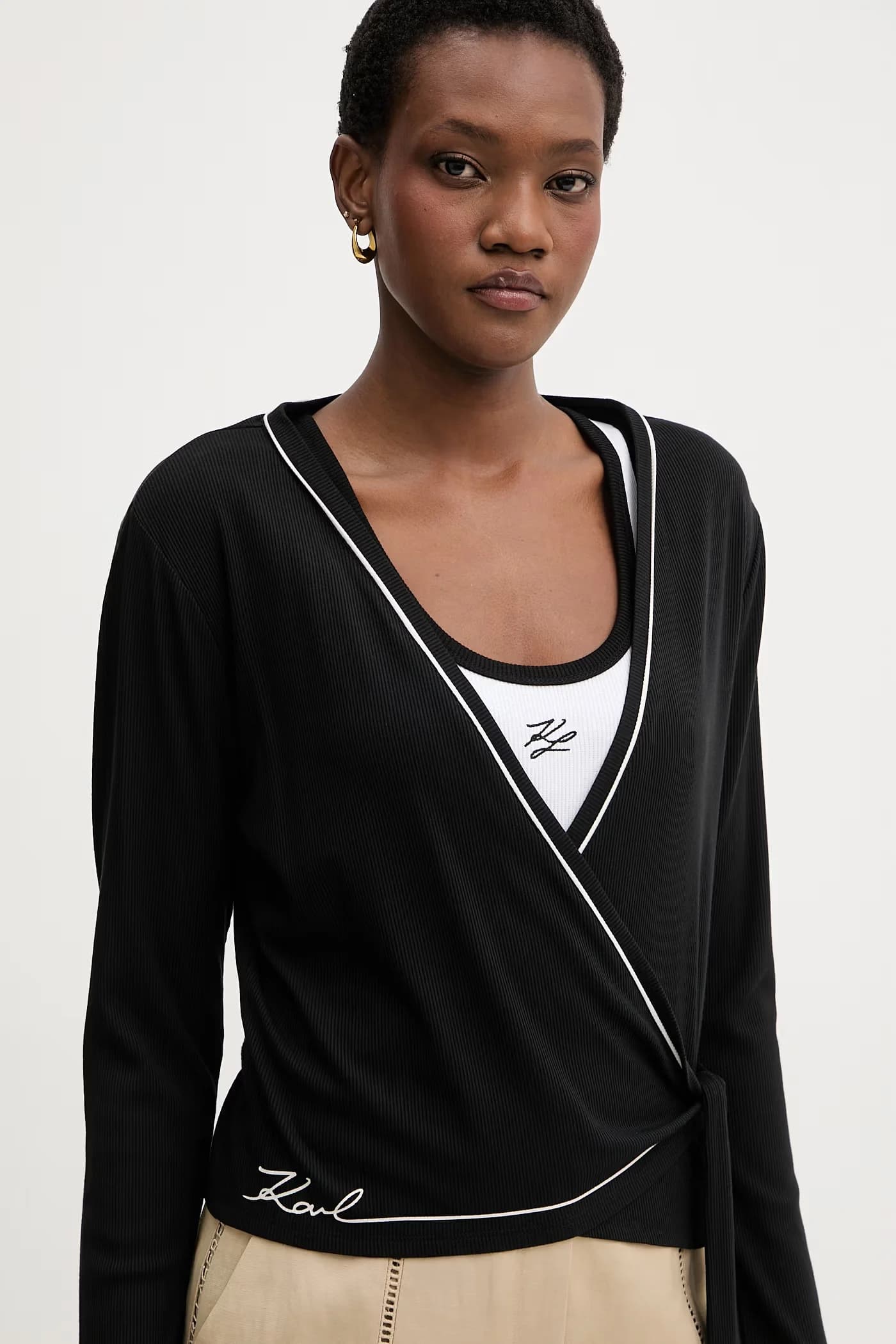 Женский лонгслив из вискозы. - фото 4